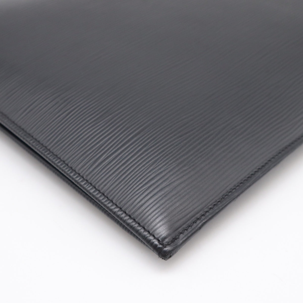 Louis Vuitton Black Leather Clutch Bag (Pre-Owned)