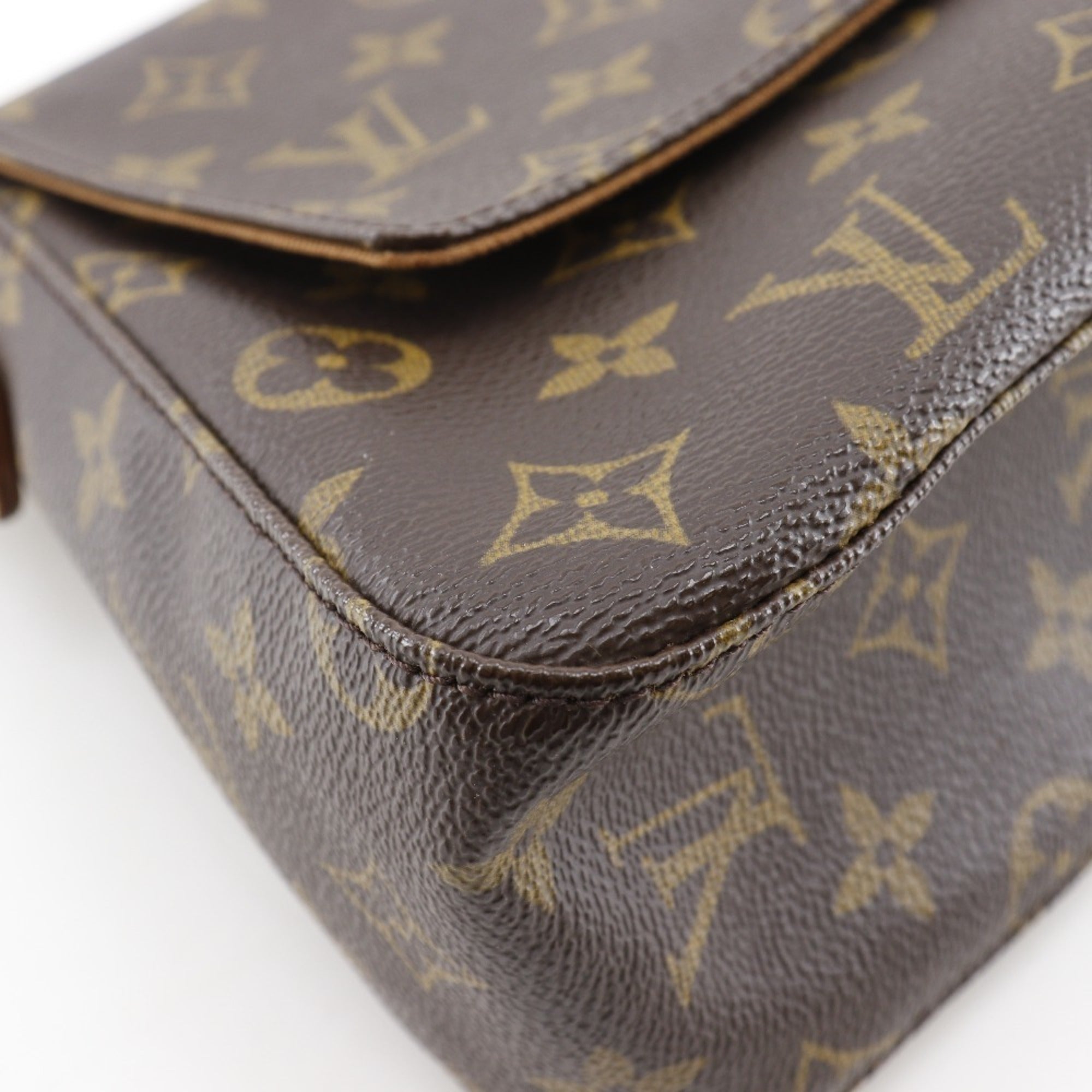 Louis Vuitton Brown Monogram Canvas Shoulder Bag (Pre-Owned)