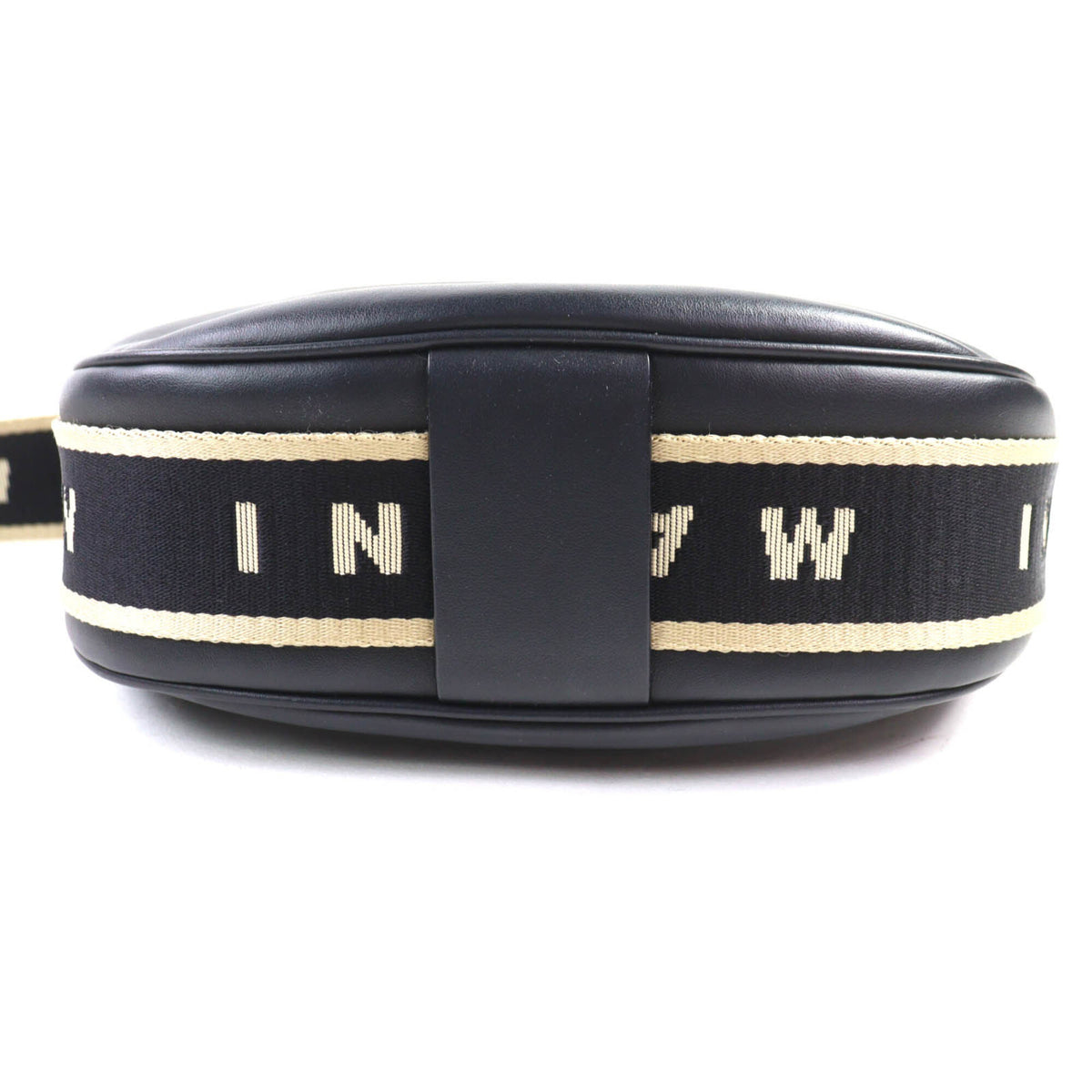 Marni Black Leather Shoulder Bag (Pre-Owned)
