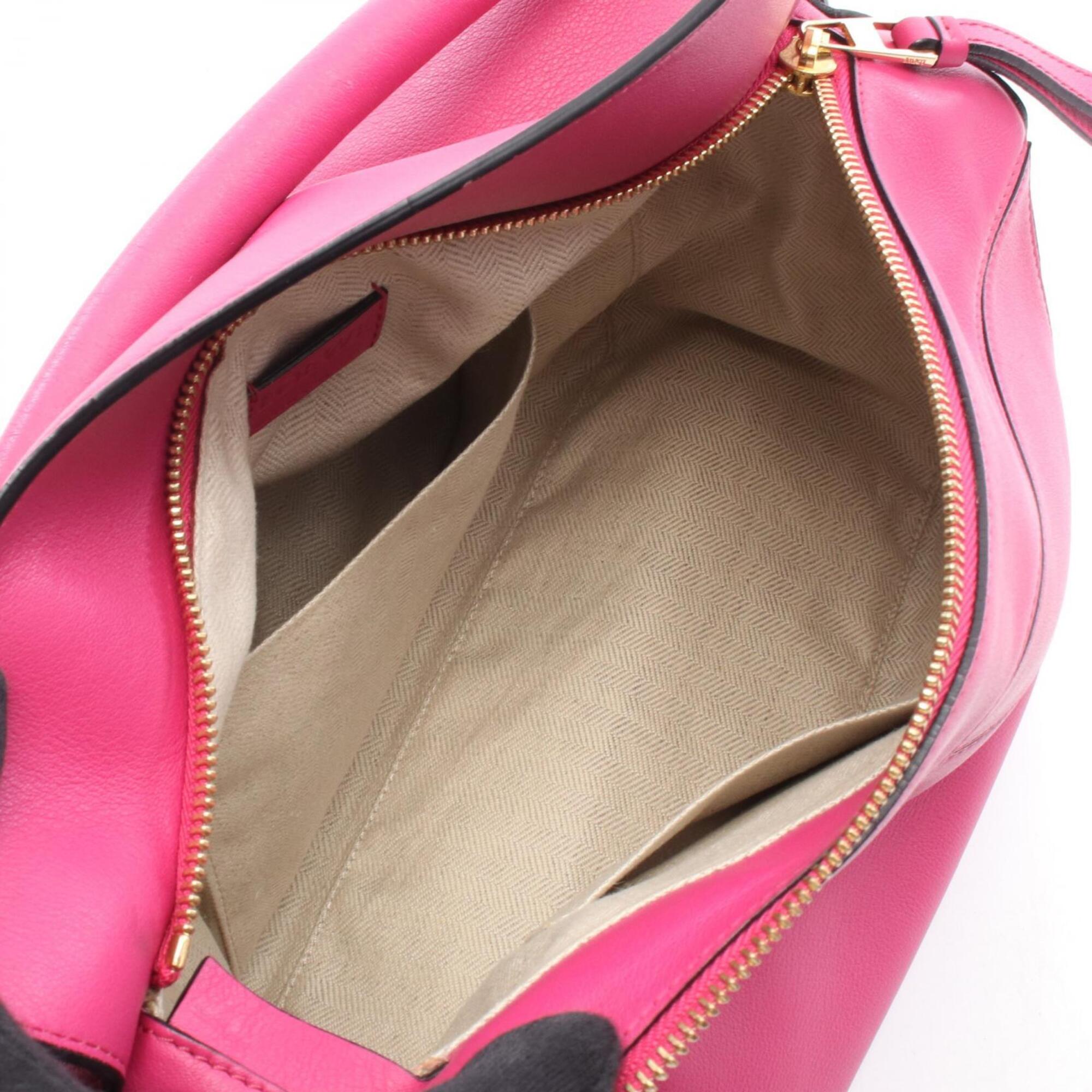 Loewe Pink Leather Handbag (Pre-Owned)