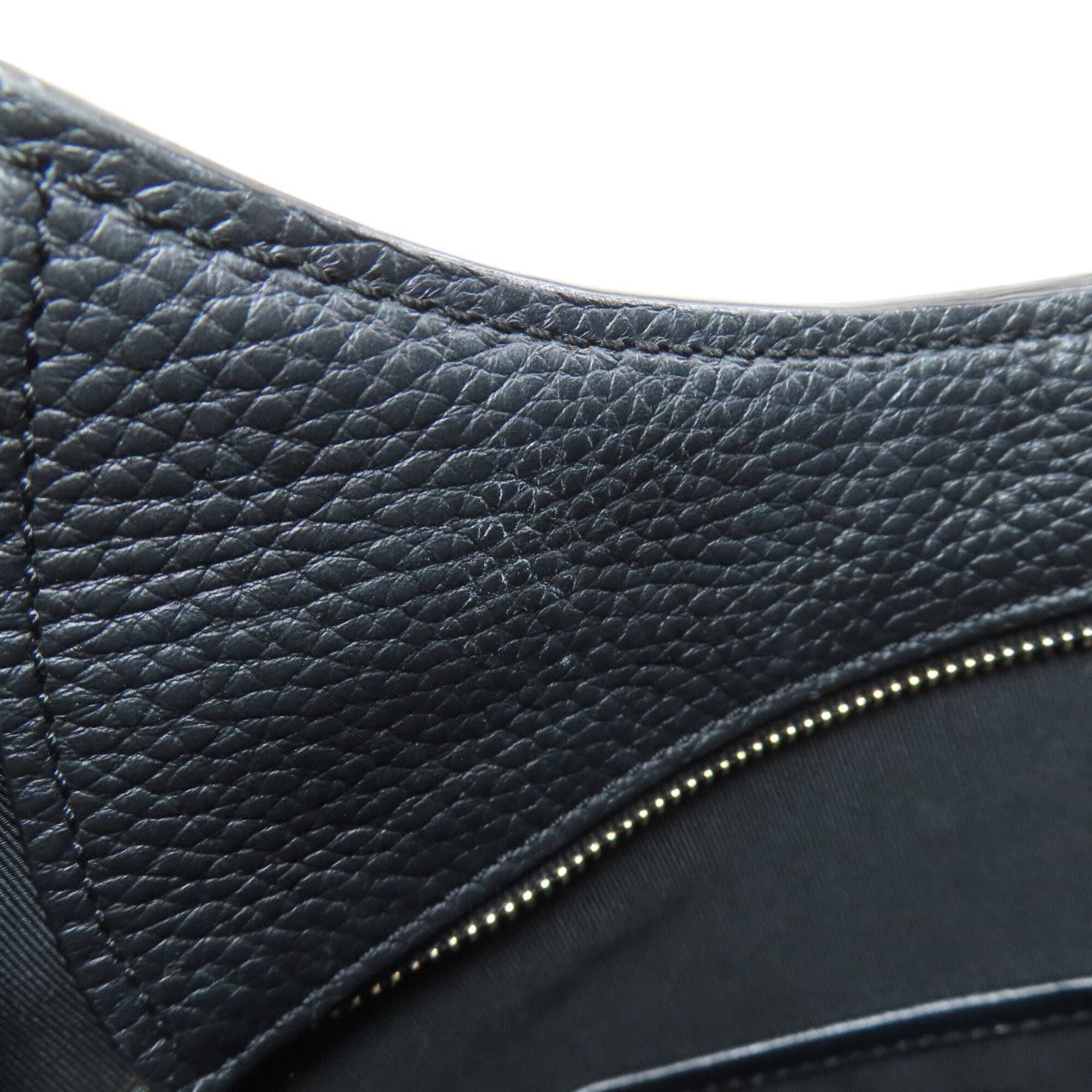 Tod's Black Leather Shoulder Bag (Pre-Owned)