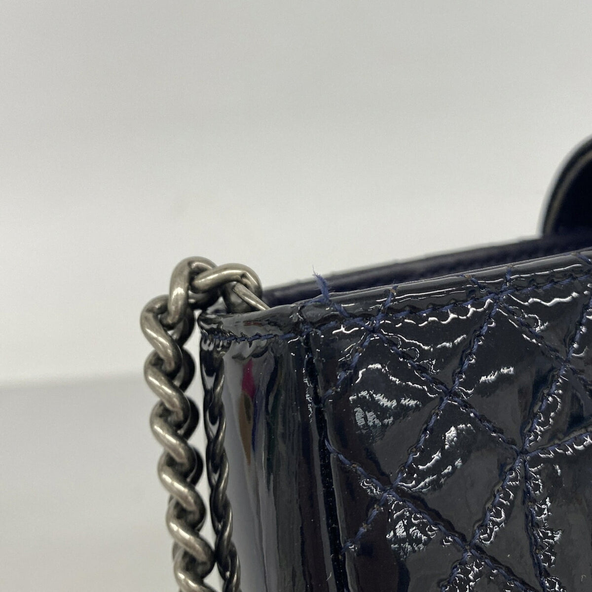 Chanel Navy Patent Leather Shoulder Bag (Pre-Owned)