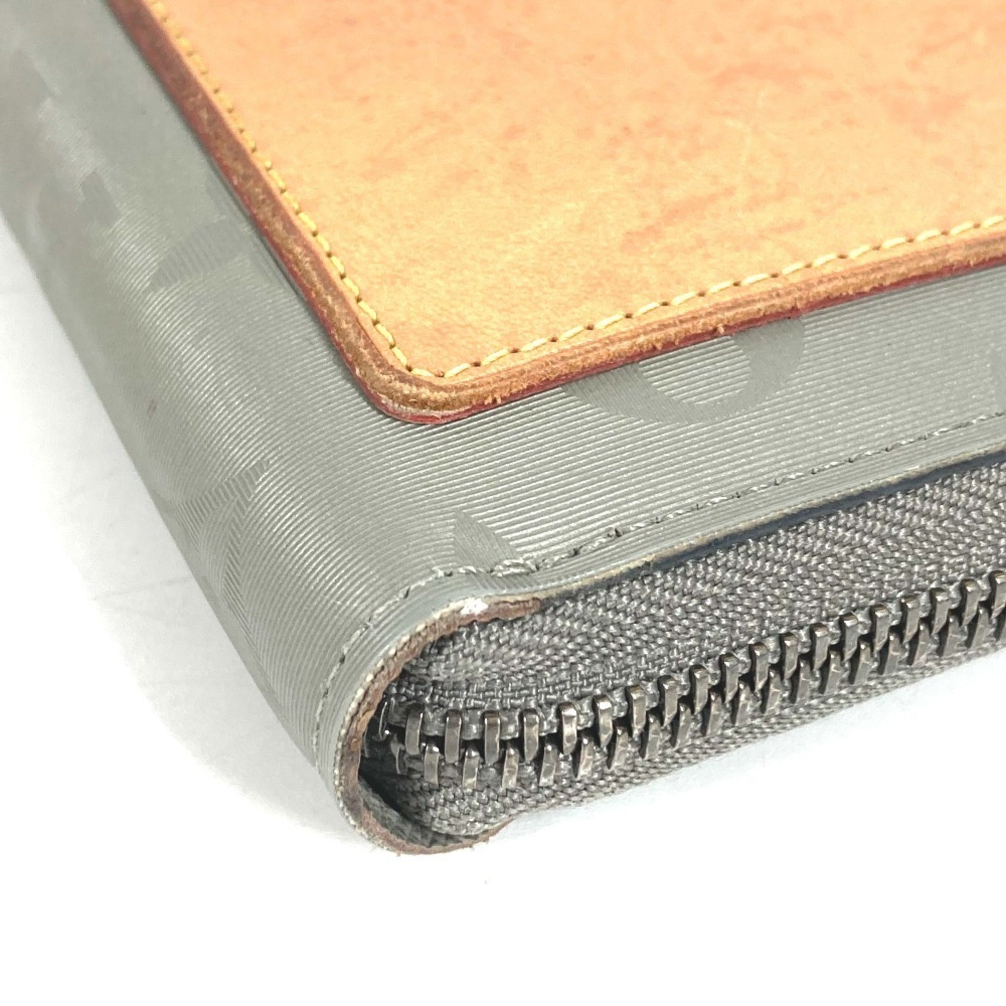 Louis Vuitton Gray Monogram Long Wallet (Bi-Fold) (Pre-Owned)