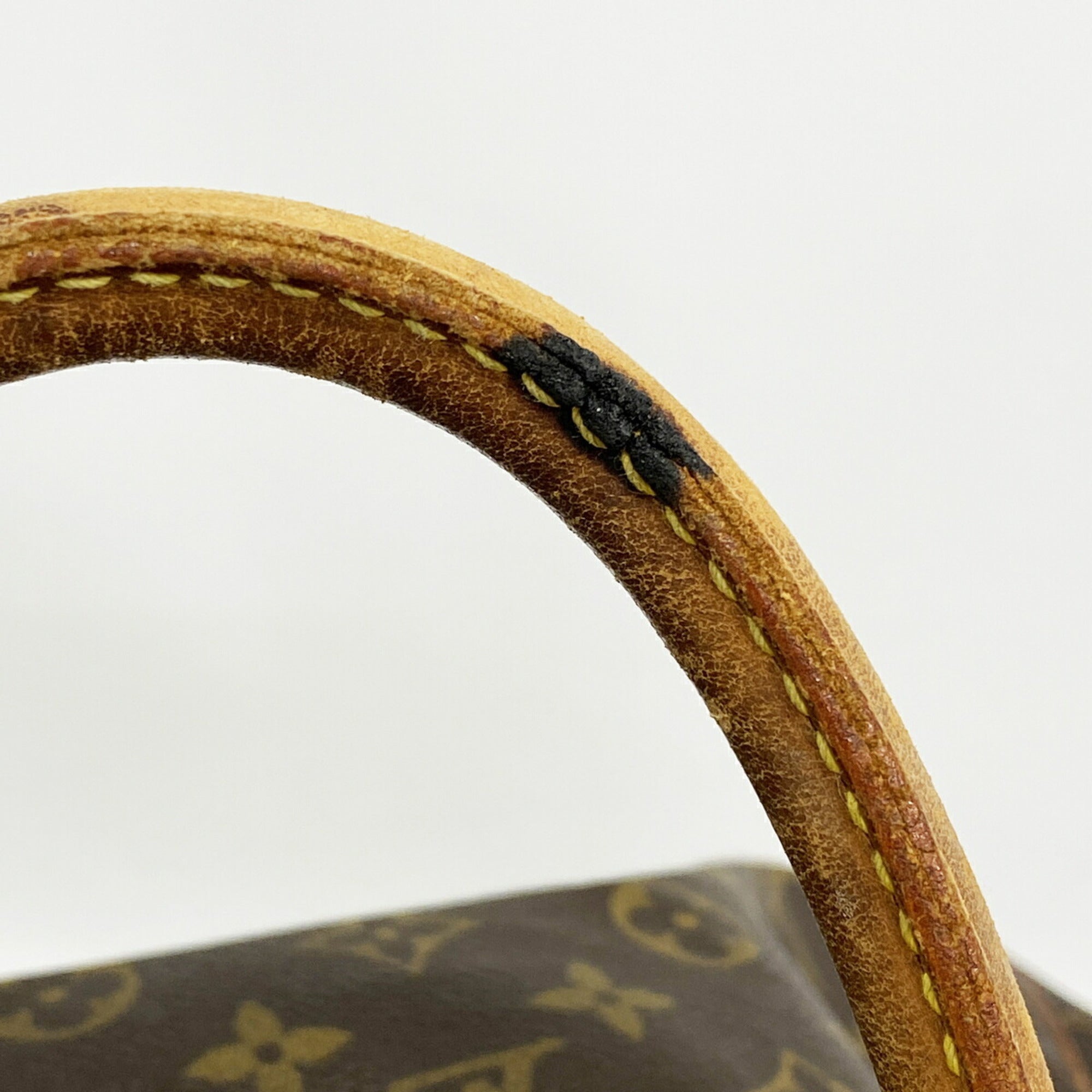 Louis Vuitton Brown Handbag (Pre-Owned)