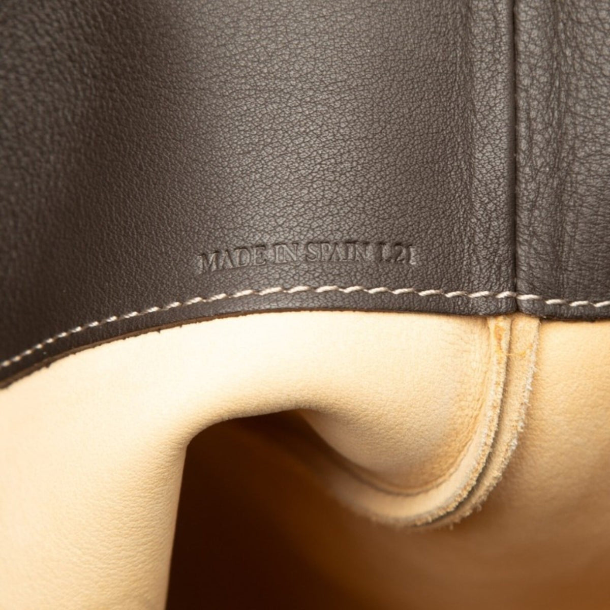 Loewe Brown Suede Leather Handbag Tote Bag (Pre-Owned)