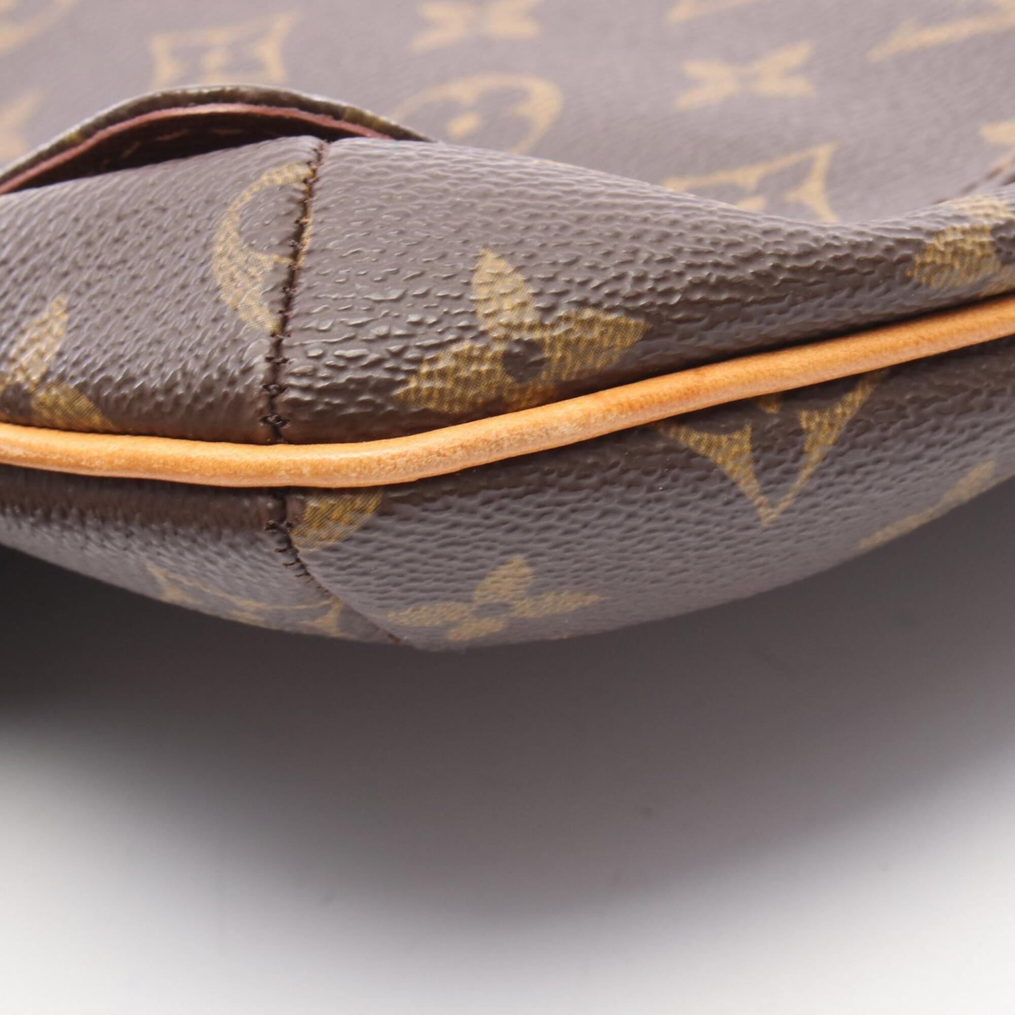 Louis Vuitton Brown Monogram Monogram Handbag Shoulder Bag (Pre-Owned)