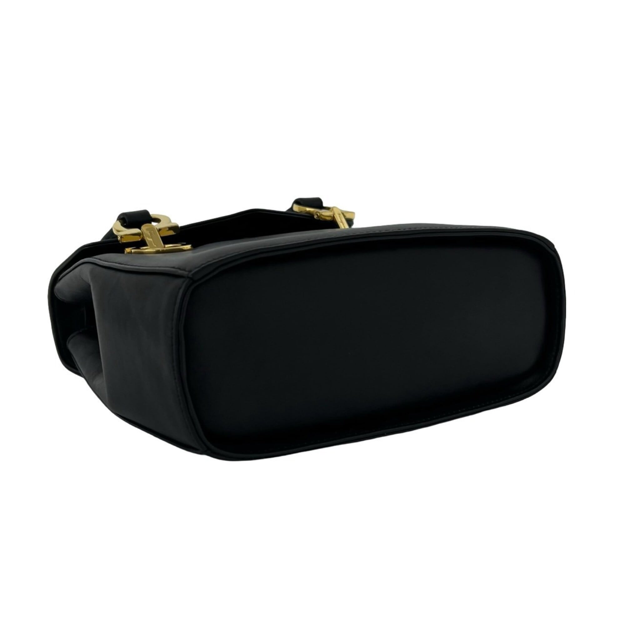 Salvatore Ferragamo Black Leather Handbag Shoulder Bag (Pre-Owned)