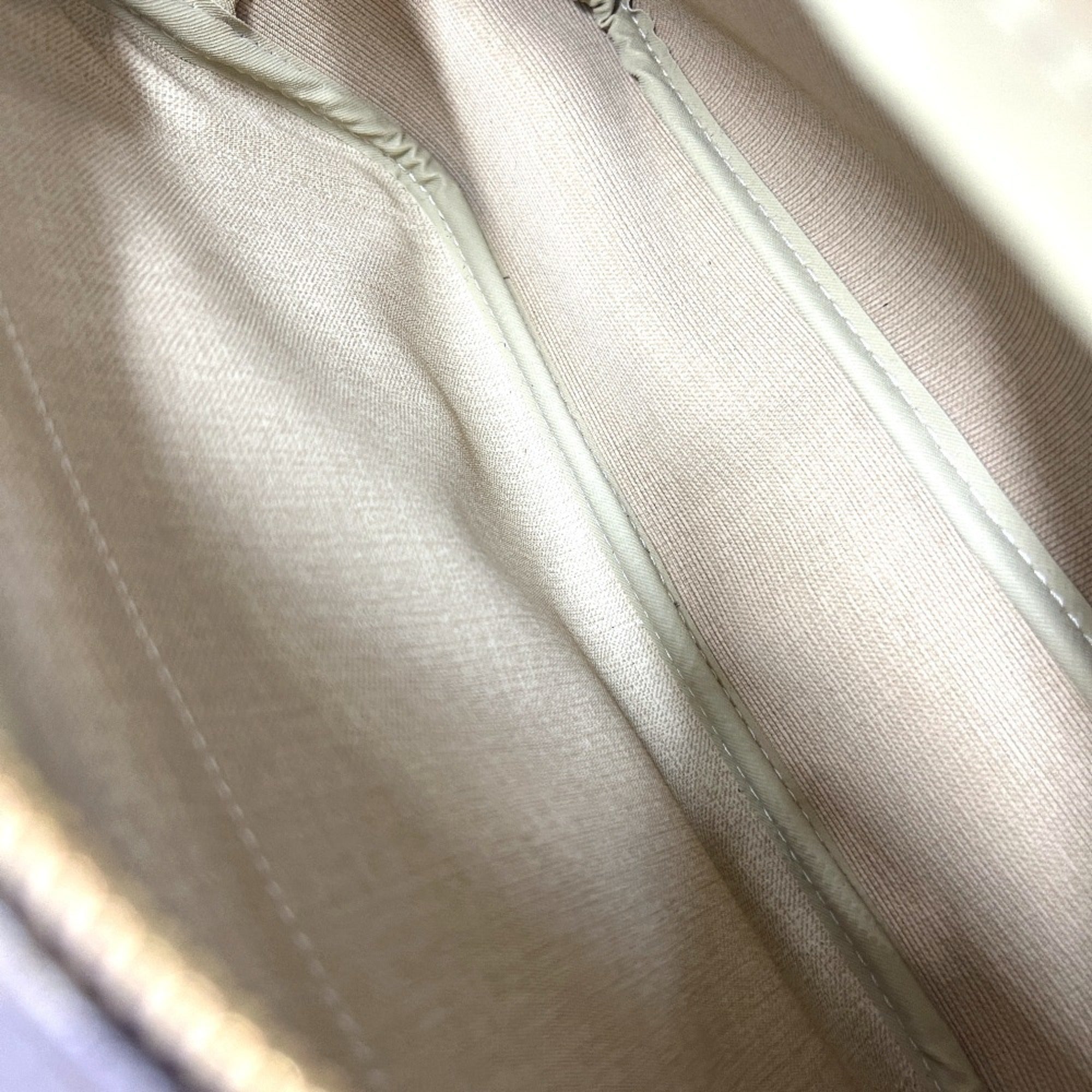 Louis Vuitton Brown Monogram Monogram Shoulder Bag (Pre-Owned)