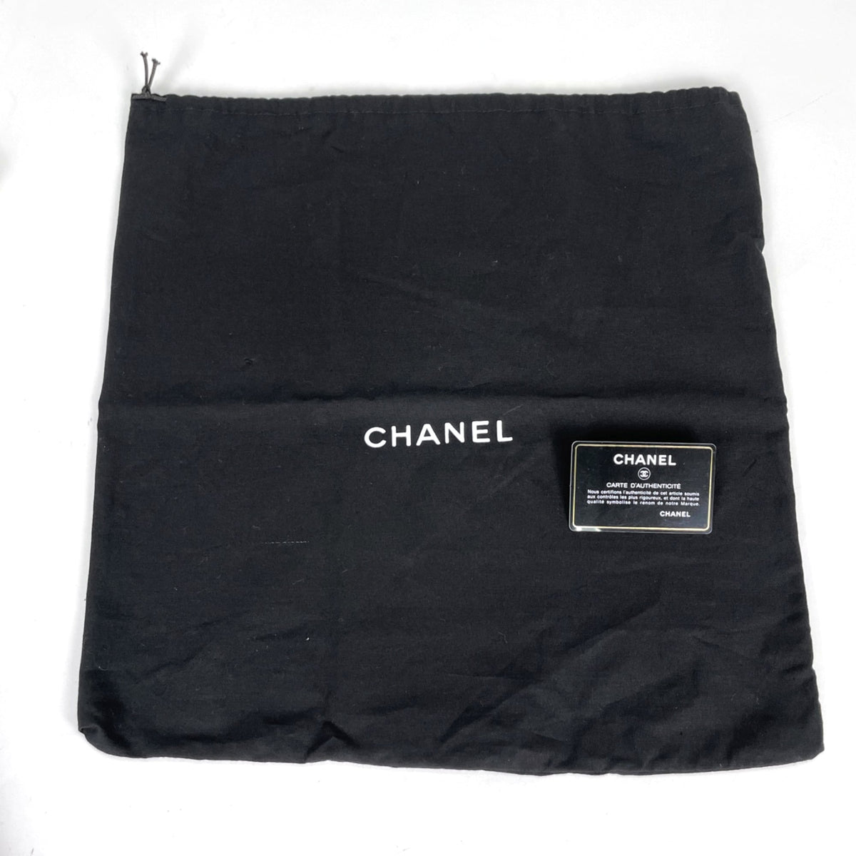 Chanel Black Leather Shoulder Bag (Pre-Owned)