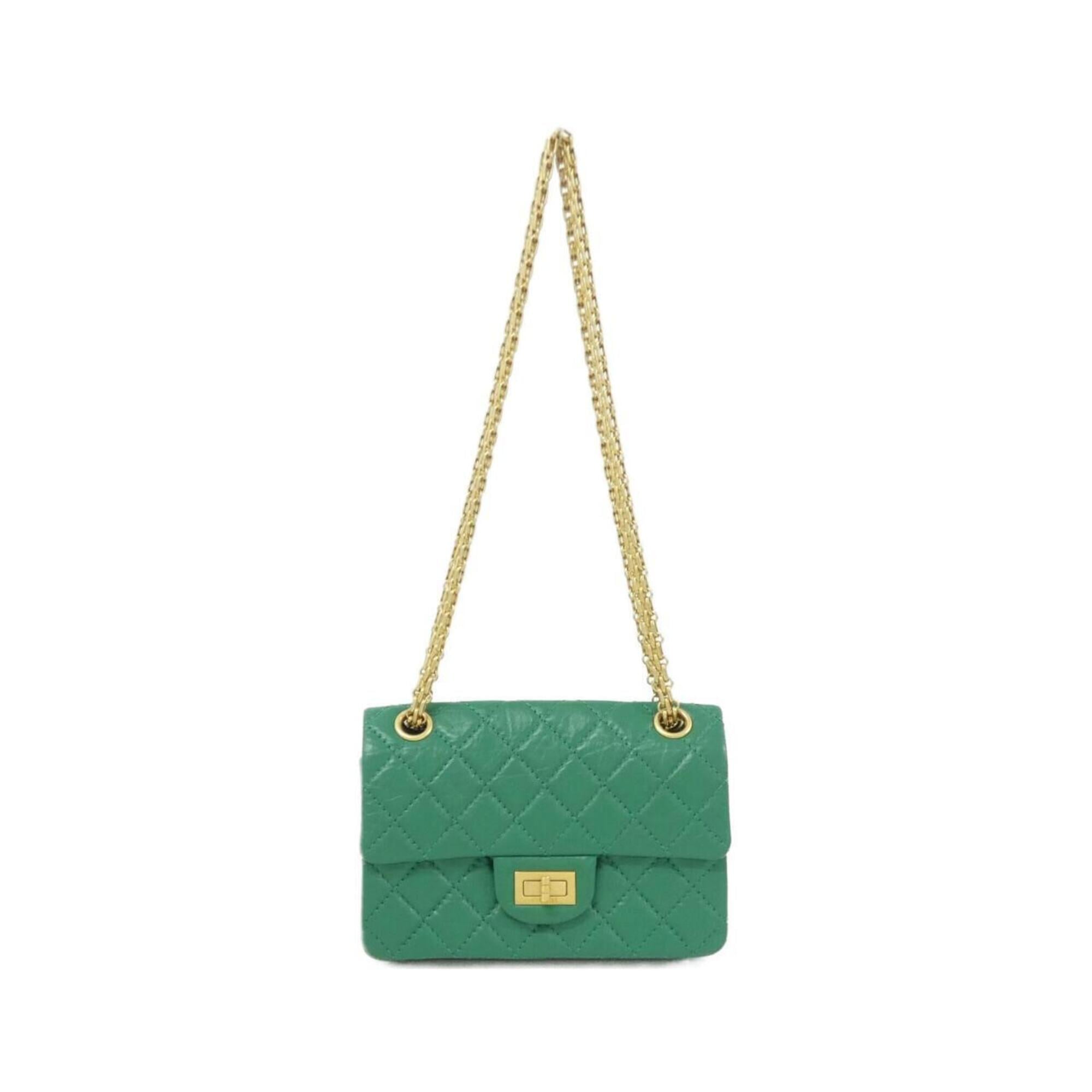 Chanel Green Leather Shoulder Bag (Pre-Owned)