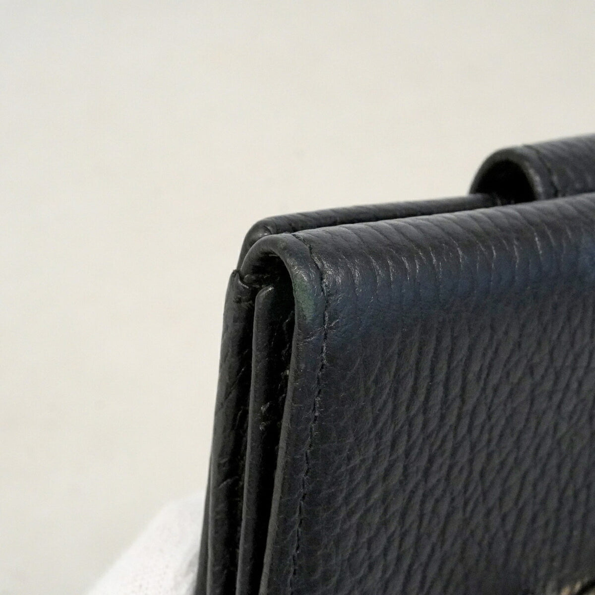 Gucci Black Leather Wallet (Bi-Fold) (Pre-Owned)