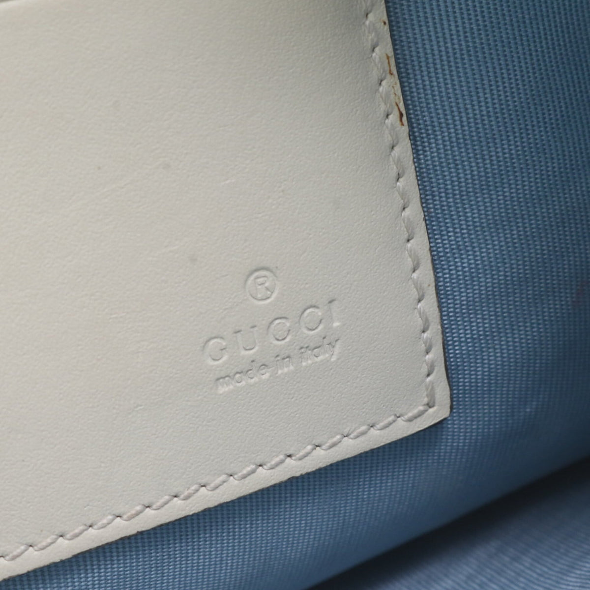 Gucci Ivory Leather Clutch Bag Pouch (Pre-Owned)