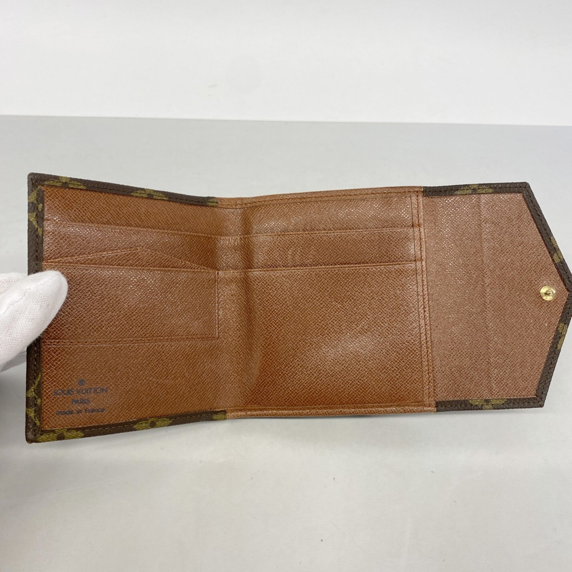 Louis Vuitton Brown Wallet (Tri-Fold) (Pre-Owned)