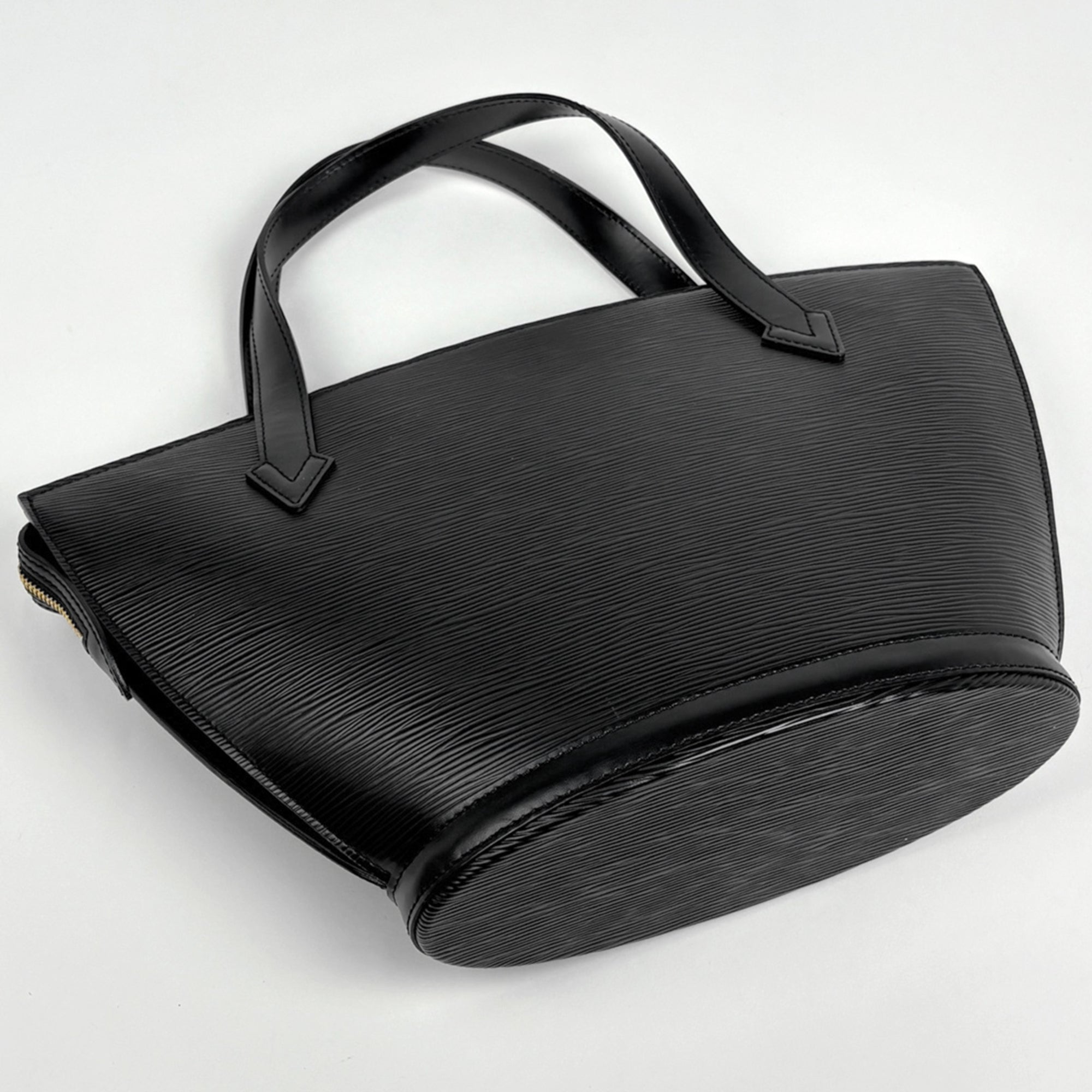 Louis Vuitton Black Noir Epi Leather Handbag (Pre-Owned)