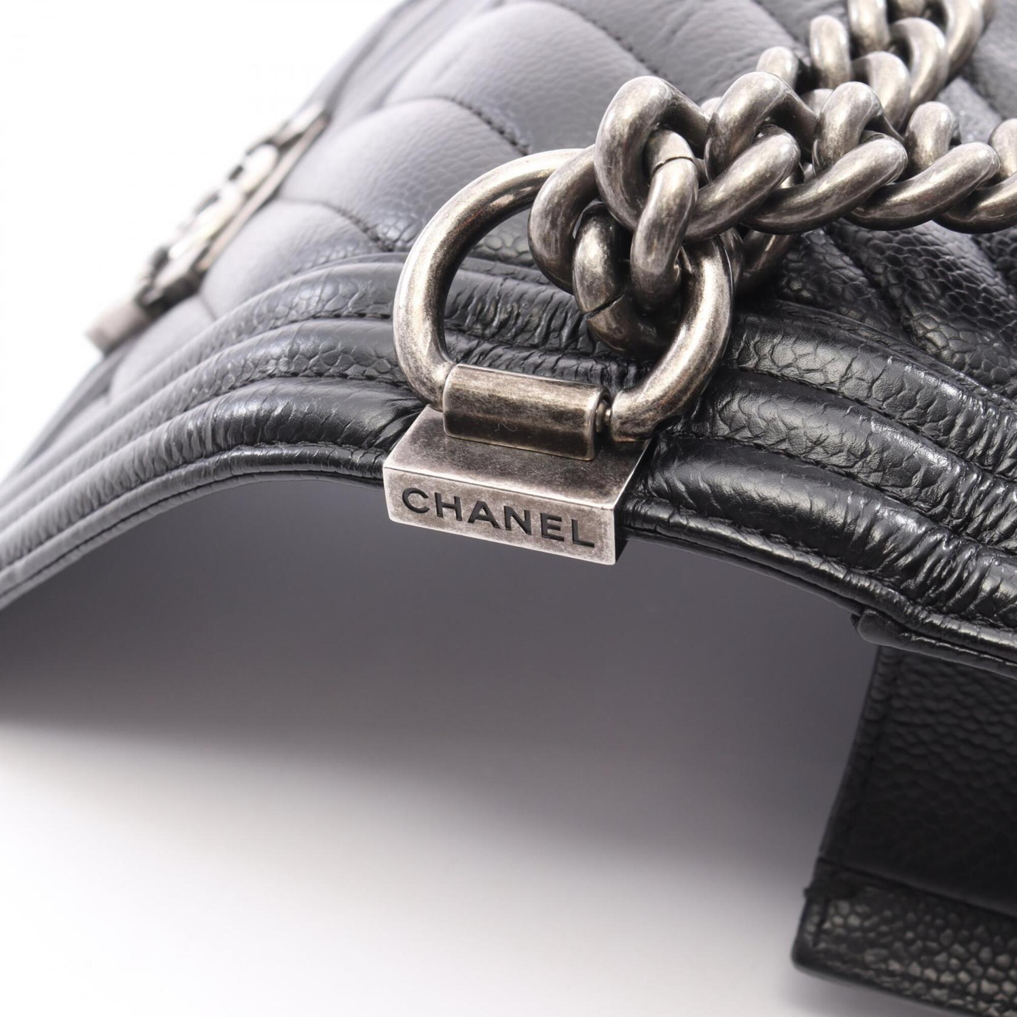 Chanel Black Grained Calfskin Handbag Shoulder Bag (Pre-Owned)