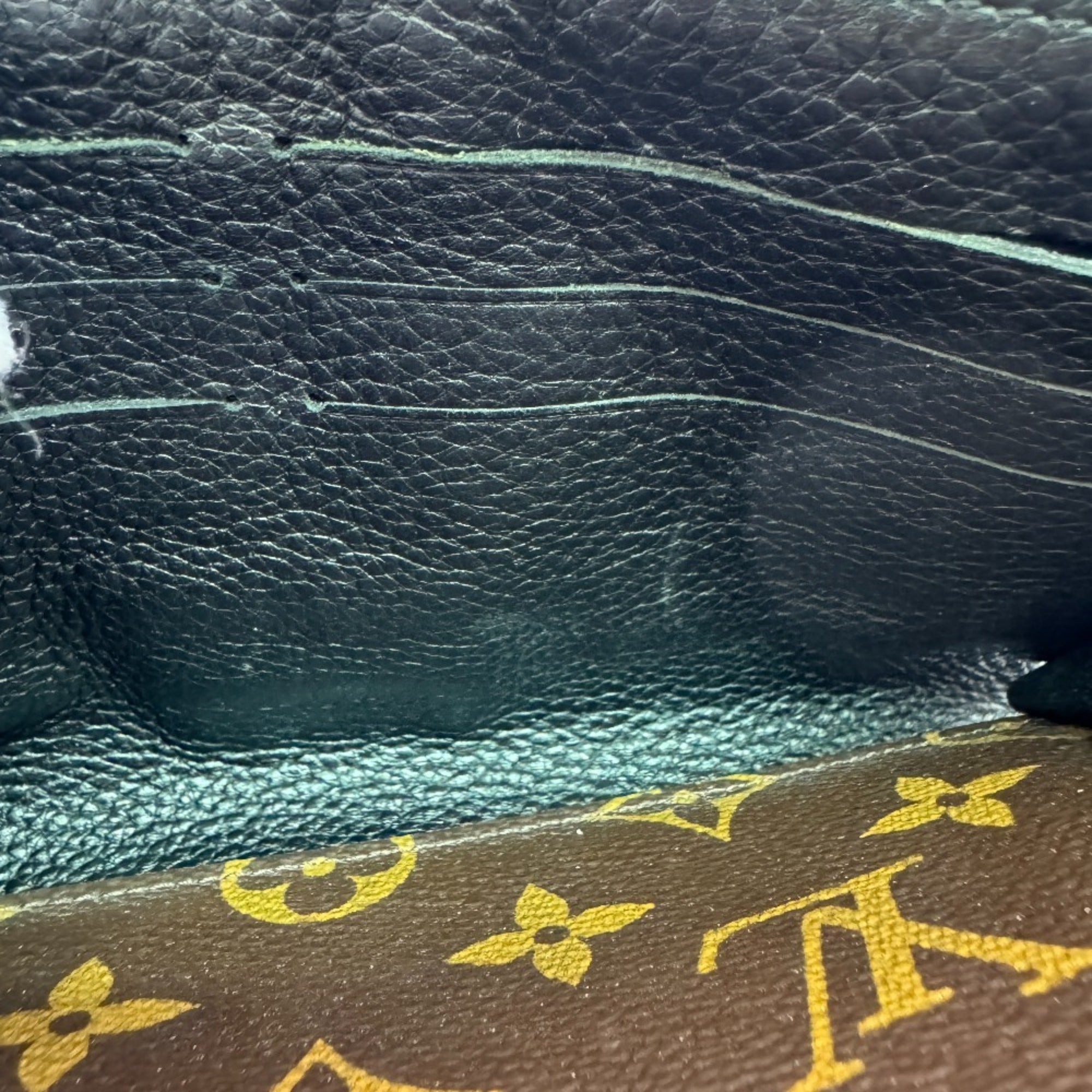 Louis Vuitton Black Brown Monogram Monogram Leather (Pre-Owned)