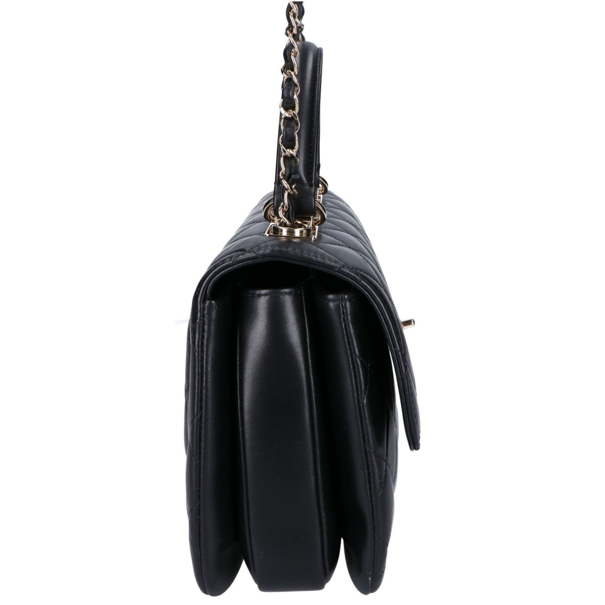 Chanel Black Leather Shoulder Bag (Pre-Owned)