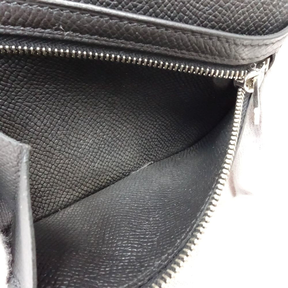 Hermes Black Epsom Leather Wallet (Bi-Fold) (Pre-Owned)