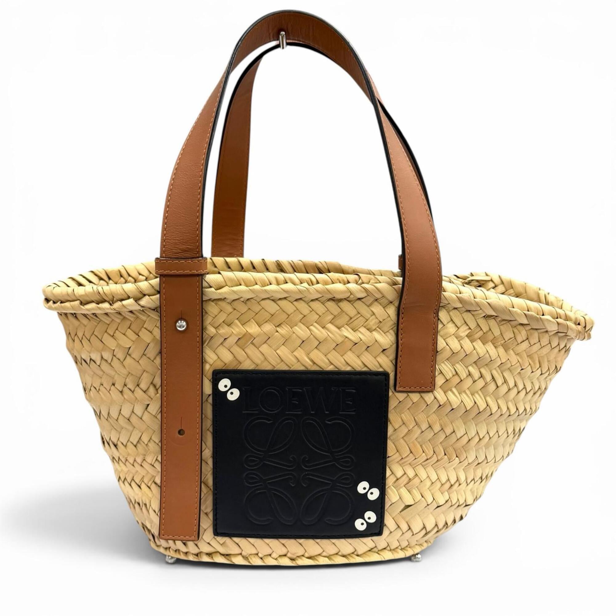 Loewe Black Leather Basket (Pre-Owned)