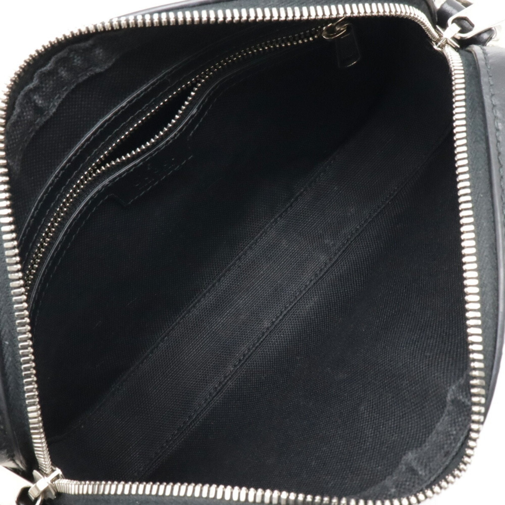 Gucci Black Dark Gray Gg Supreme Shoulder Bag (Pre-Owned)