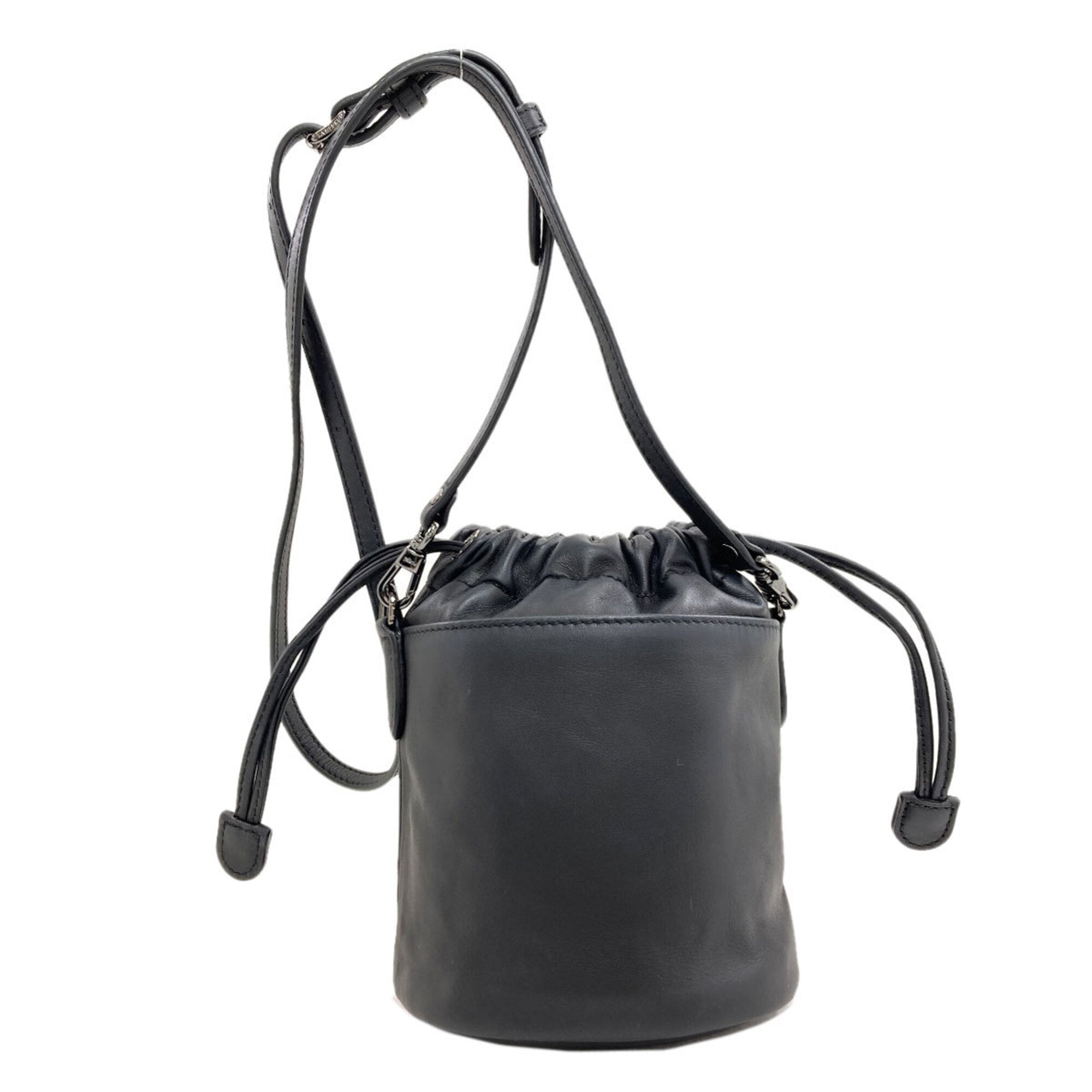Longchamp Black Leather Shoulder Bag (Pre-Owned)