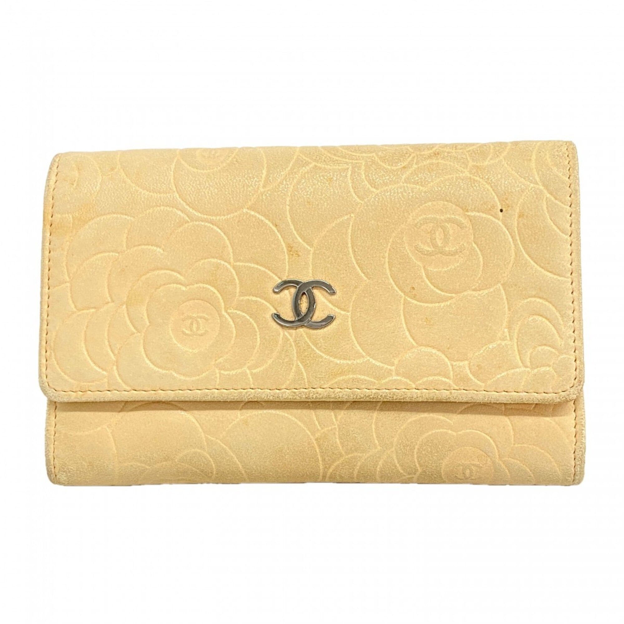 Chanel Beige Leather Wallet (Bi-Fold) (Pre-Owned)