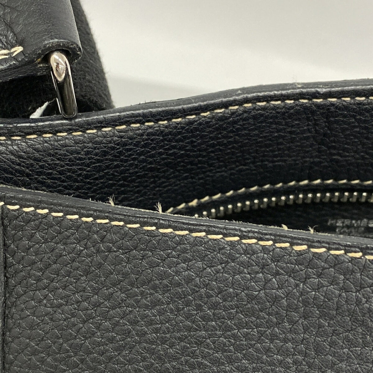 Hermes Black Taurillon Clemence Leather Shoulder Bag (Pre-Owned)