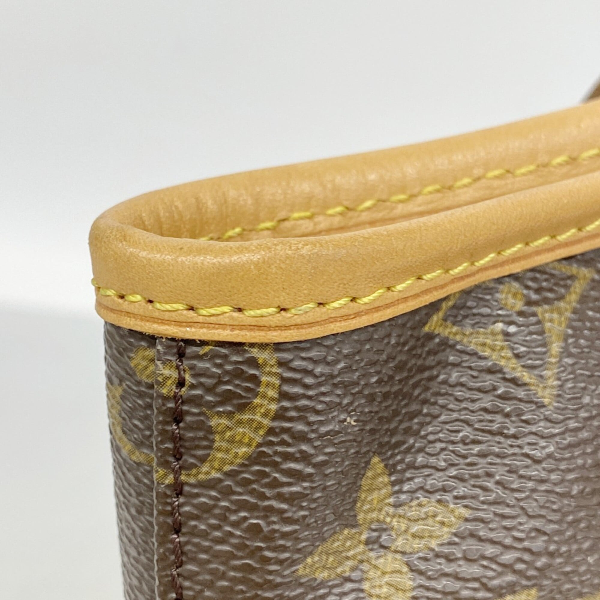 Louis Vuitton Brown Tote Bag (Pre-Owned)