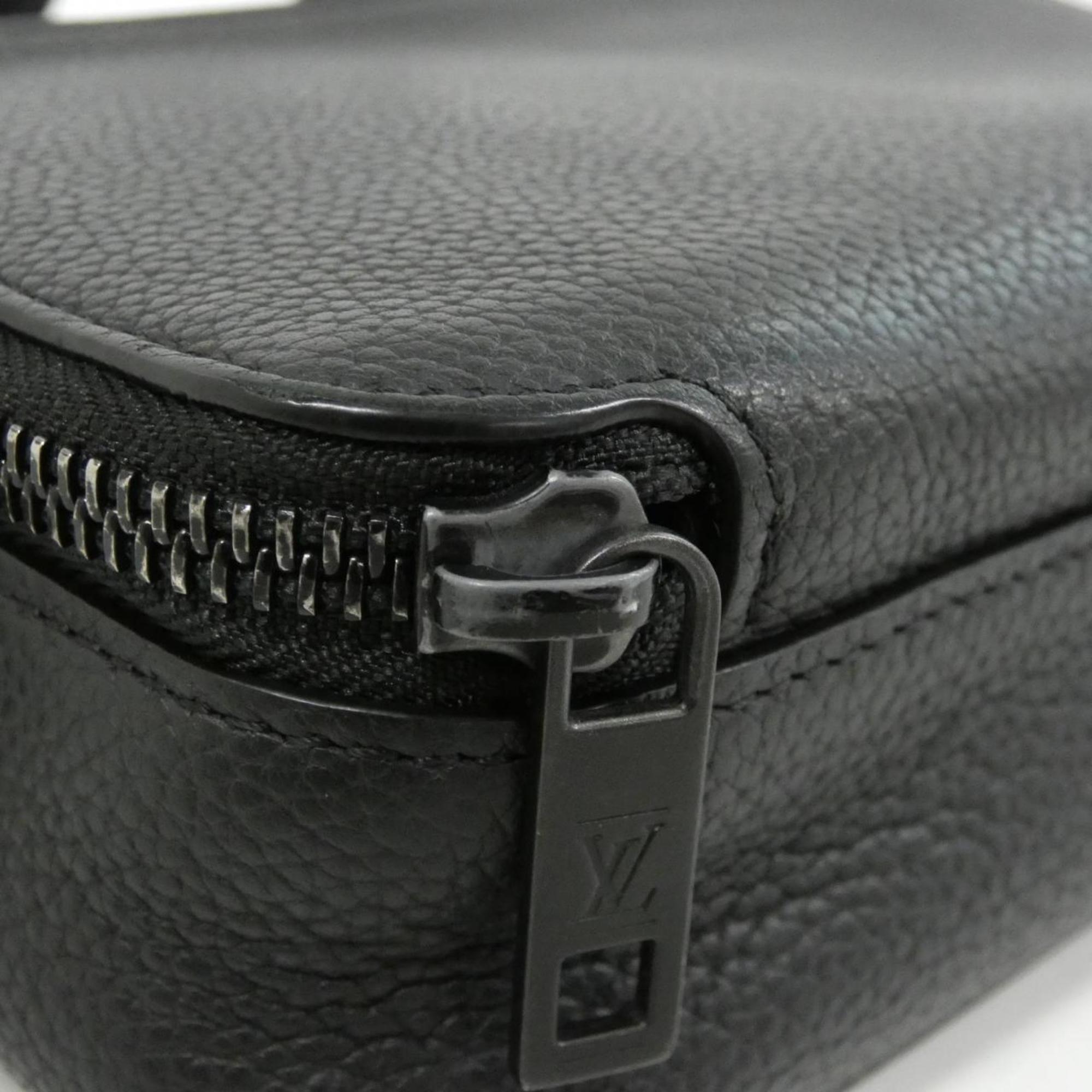 Louis Vuitton Black Leather Shoulder Bag (Pre-Owned)