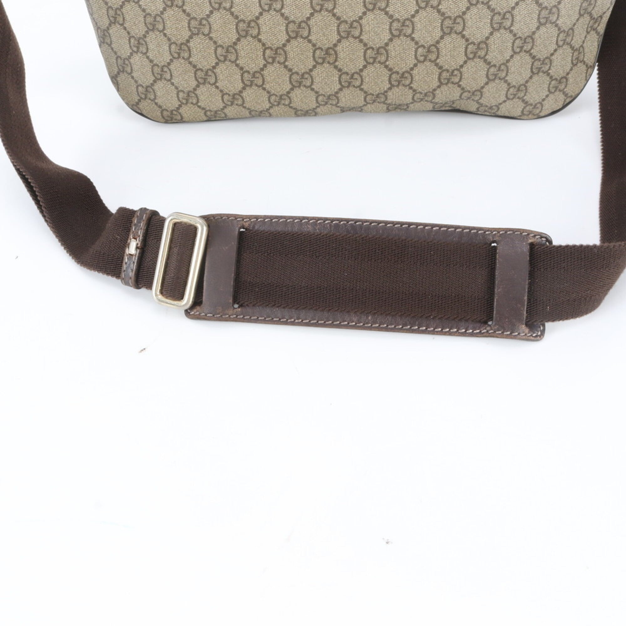 Gucci Beige Brown Leather Coated Canvas Fanny Pack Shoulder Bag Sling Bag Tote Bag (Pre-Owned)