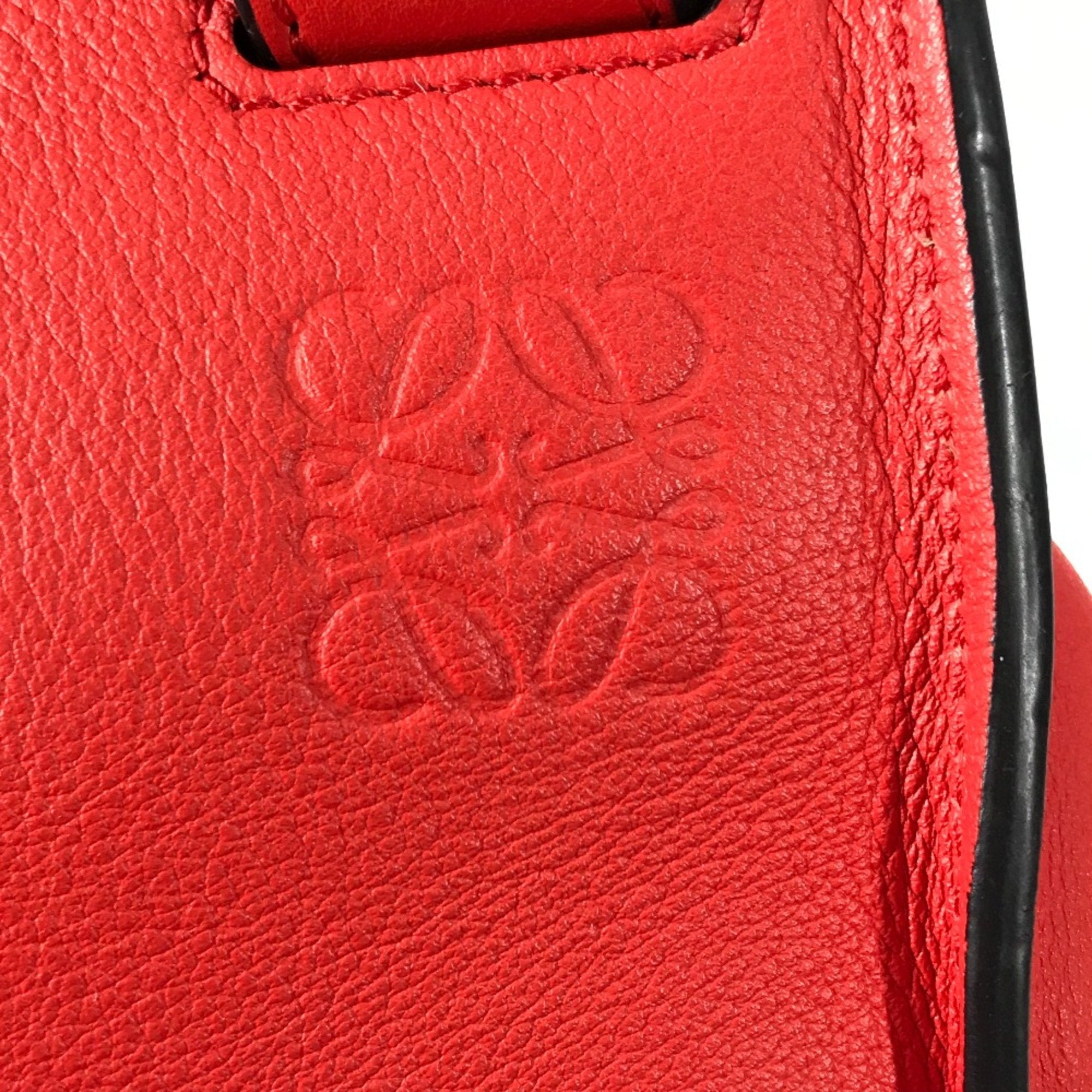 Loewe Red Leather Handbag (Pre-Owned)
