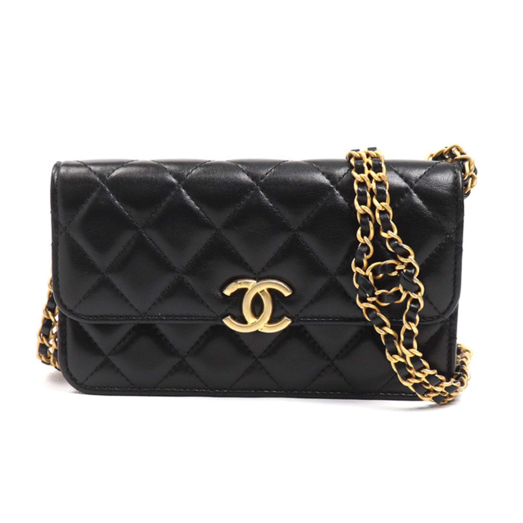 Chanel Black Leather Shoulder Bag (Pre-Owned)