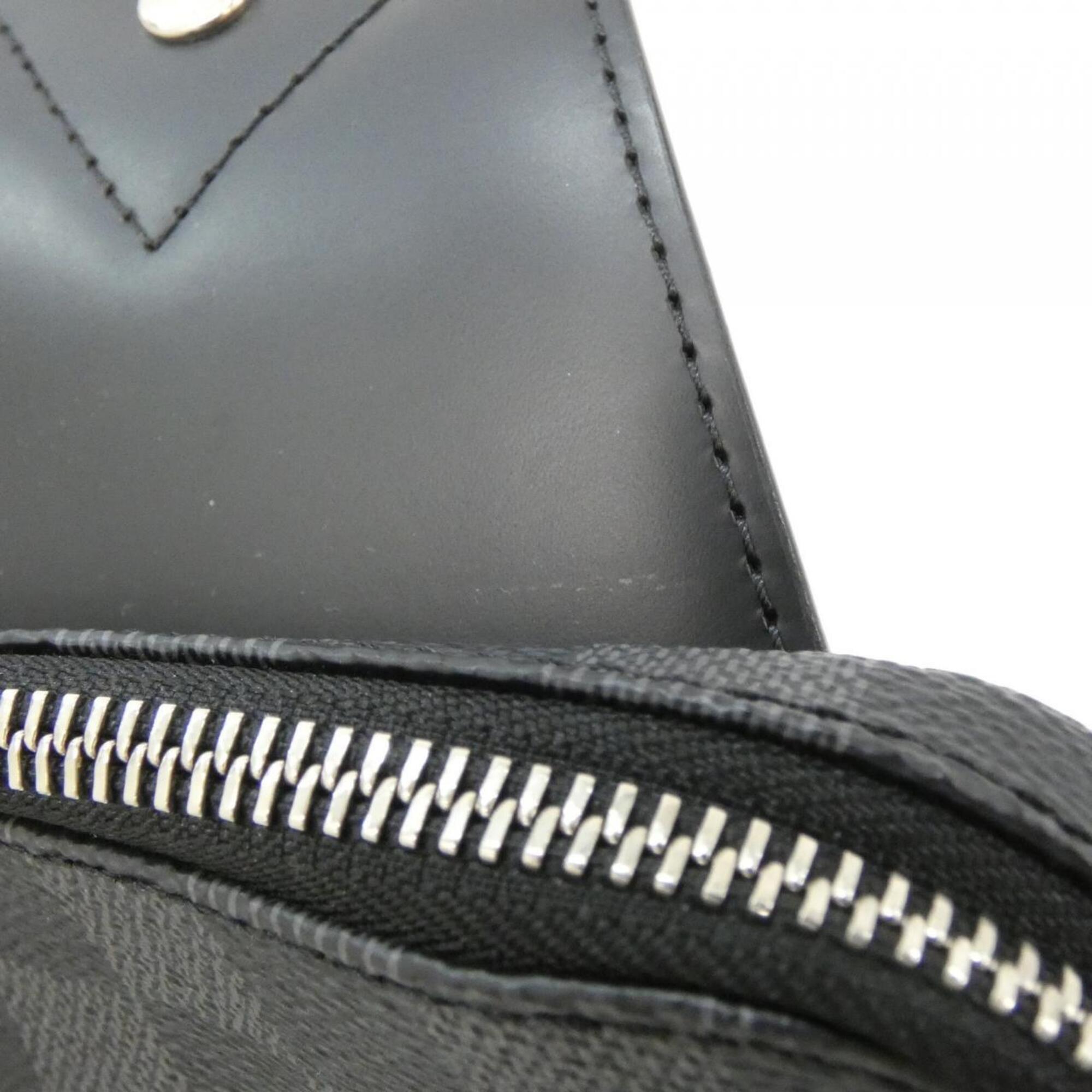 Louis Vuitton Damier Graphite Graphite Coated Canvas Shoulder Bag (Pre-Owned)