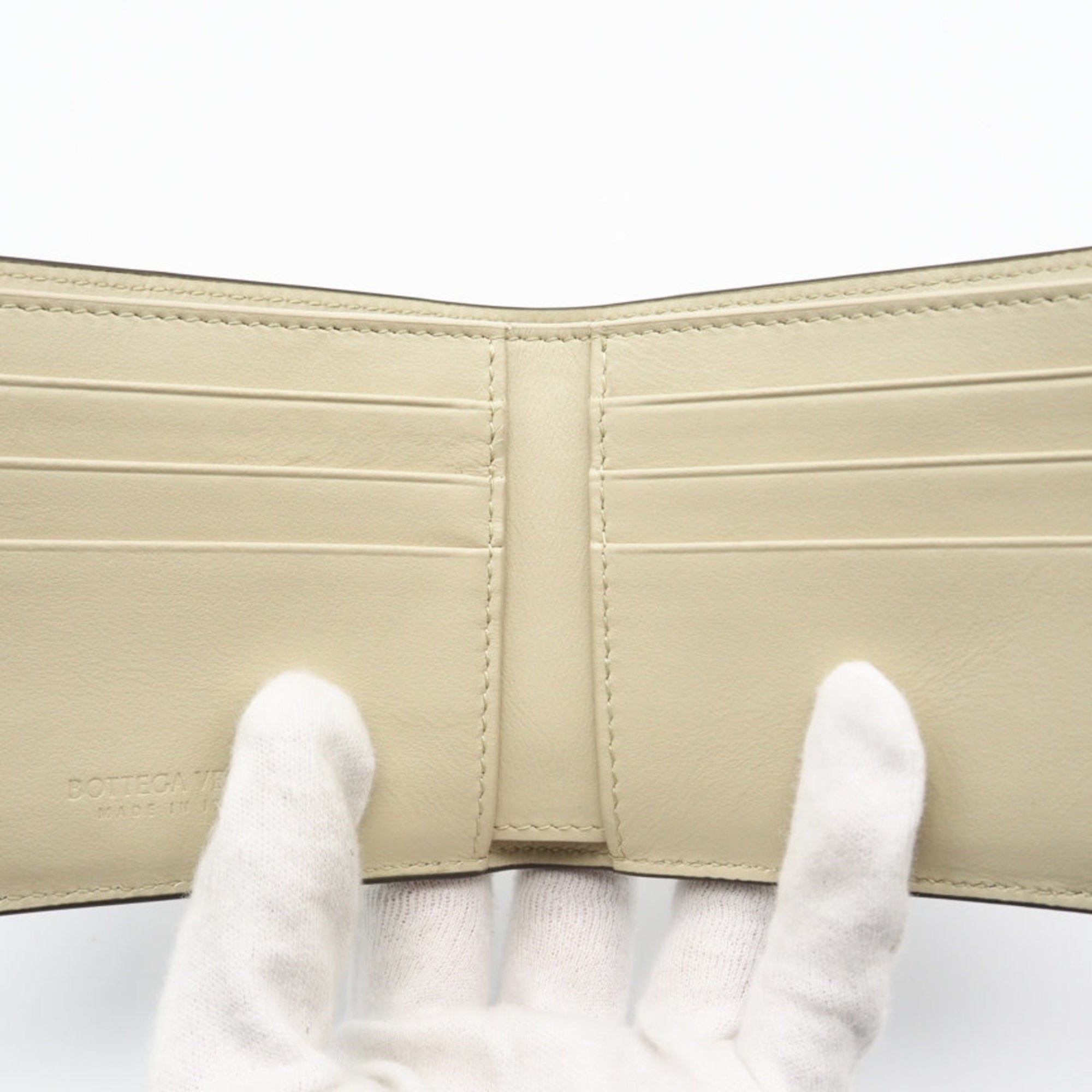 Bottega Veneta Khaki Leather Wallet (Bi-Fold) (Pre-Owned)