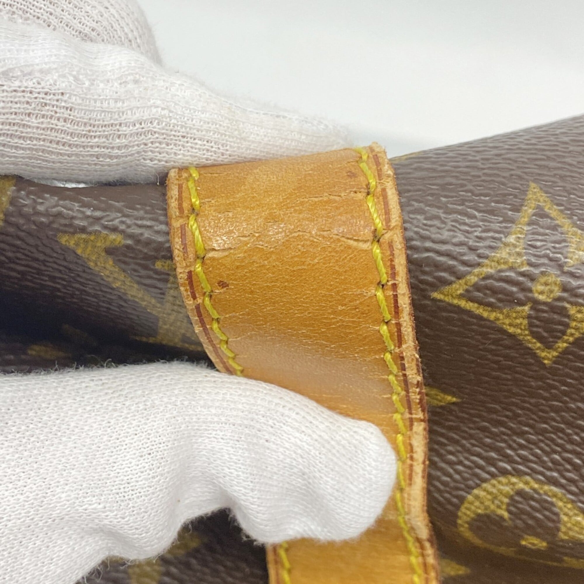 Louis Vuitton Brown Boston Bag (Pre-Owned)