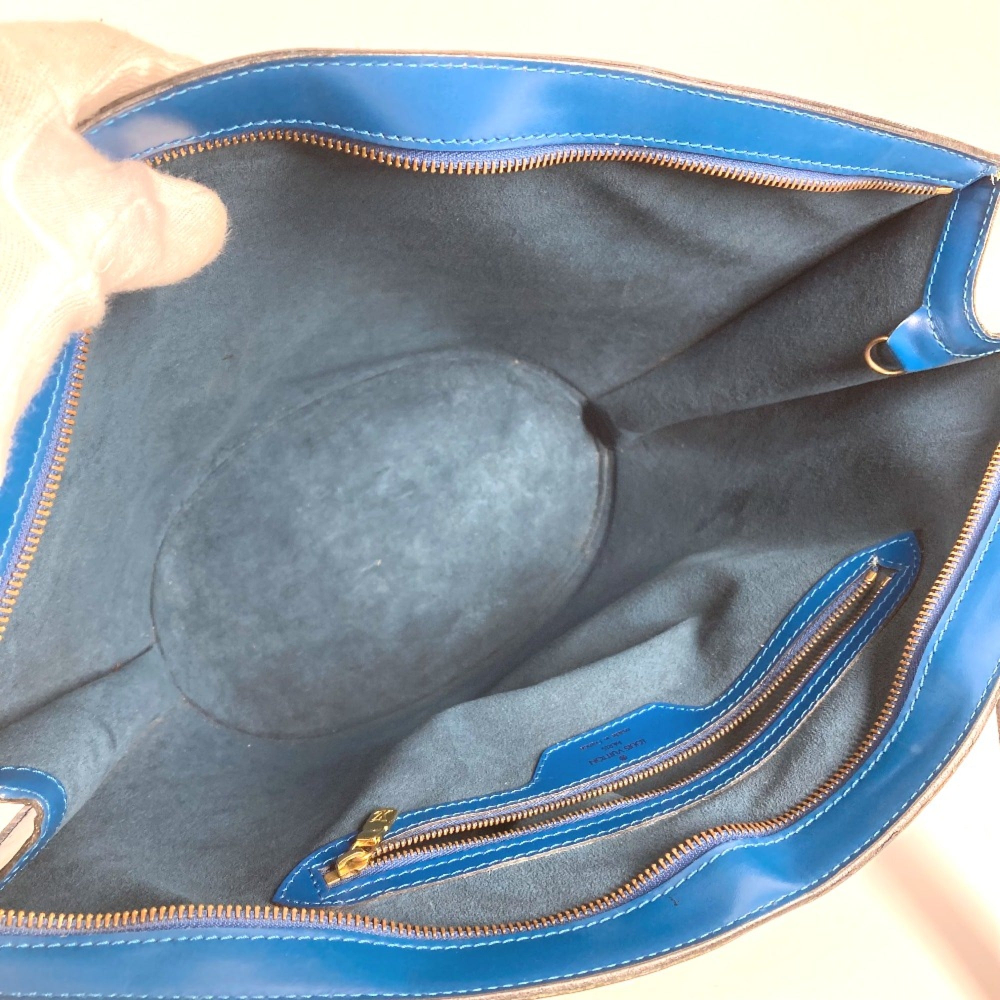 Louis Vuitton Blue Leather Tote Bag (Pre-Owned)
