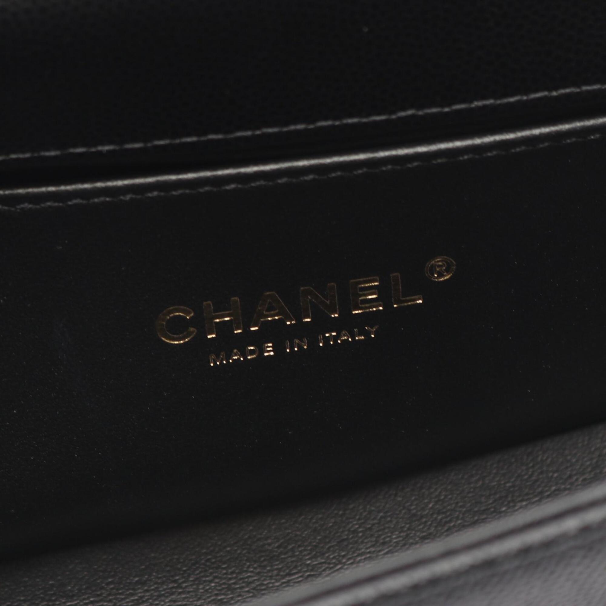 Chanel Black Grained Calfskin Handbag Shoulder Bag (Pre-Owned)