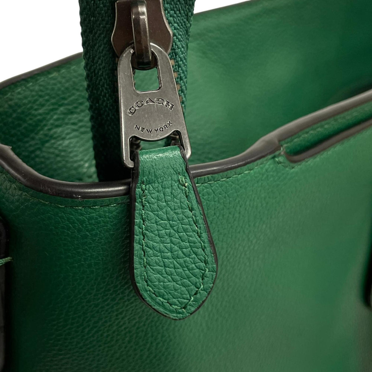 Coach Green Leather Tote Bag (Pre-Owned)