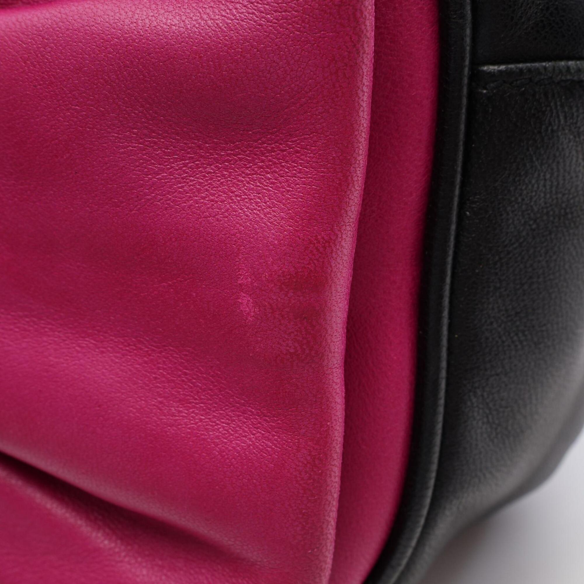 Prada Black Pink Leather Handbag Shoulder Bag (Pre-Owned)