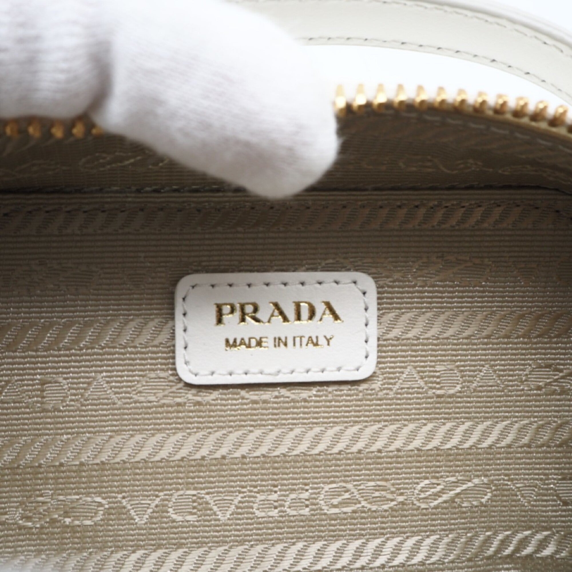 Prada Saffiano White Saffiano Pouch Shoulder Bag (Pre-Owned)