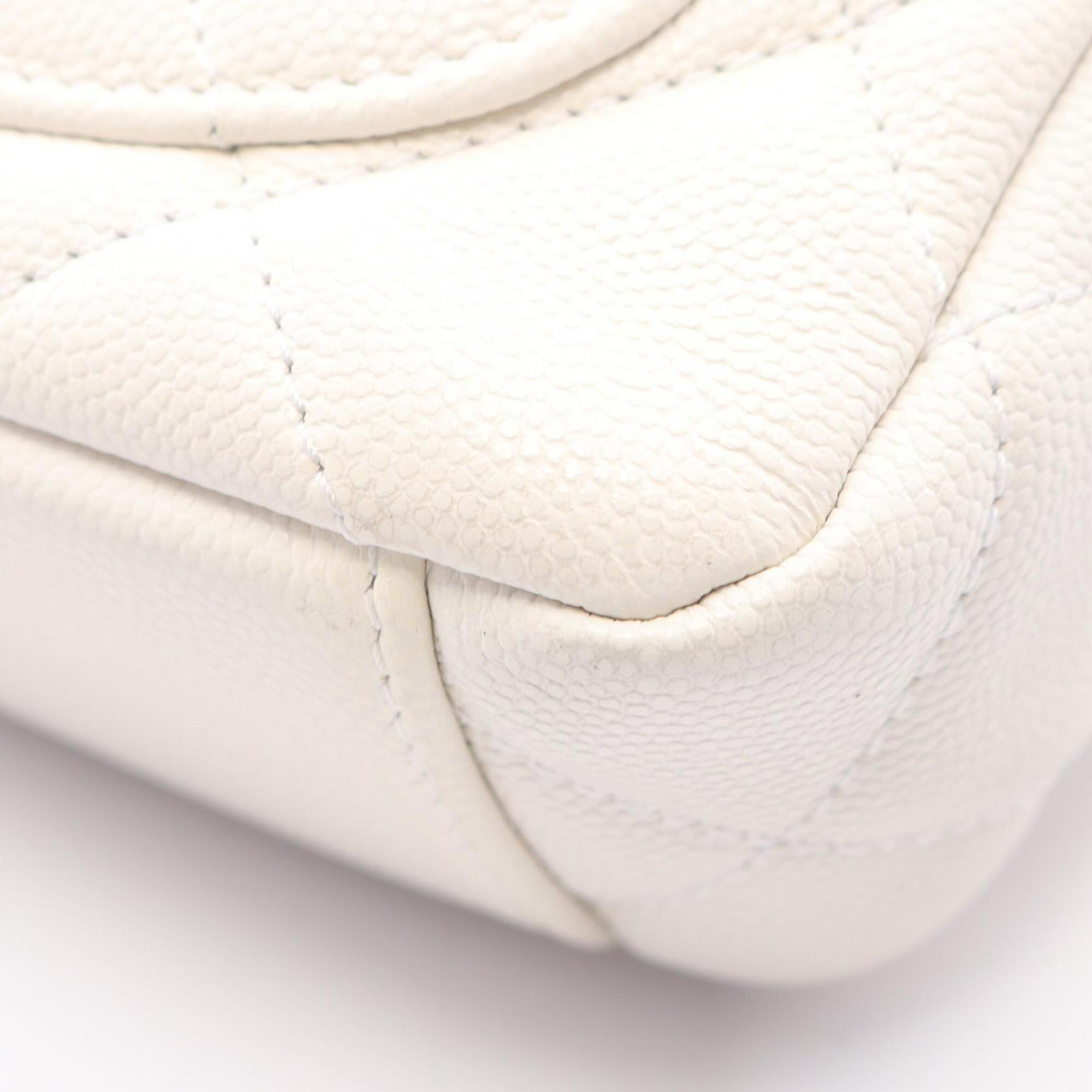 Chanel White Grained Calfskin Handbag Shoulder Bag (Pre-Owned)