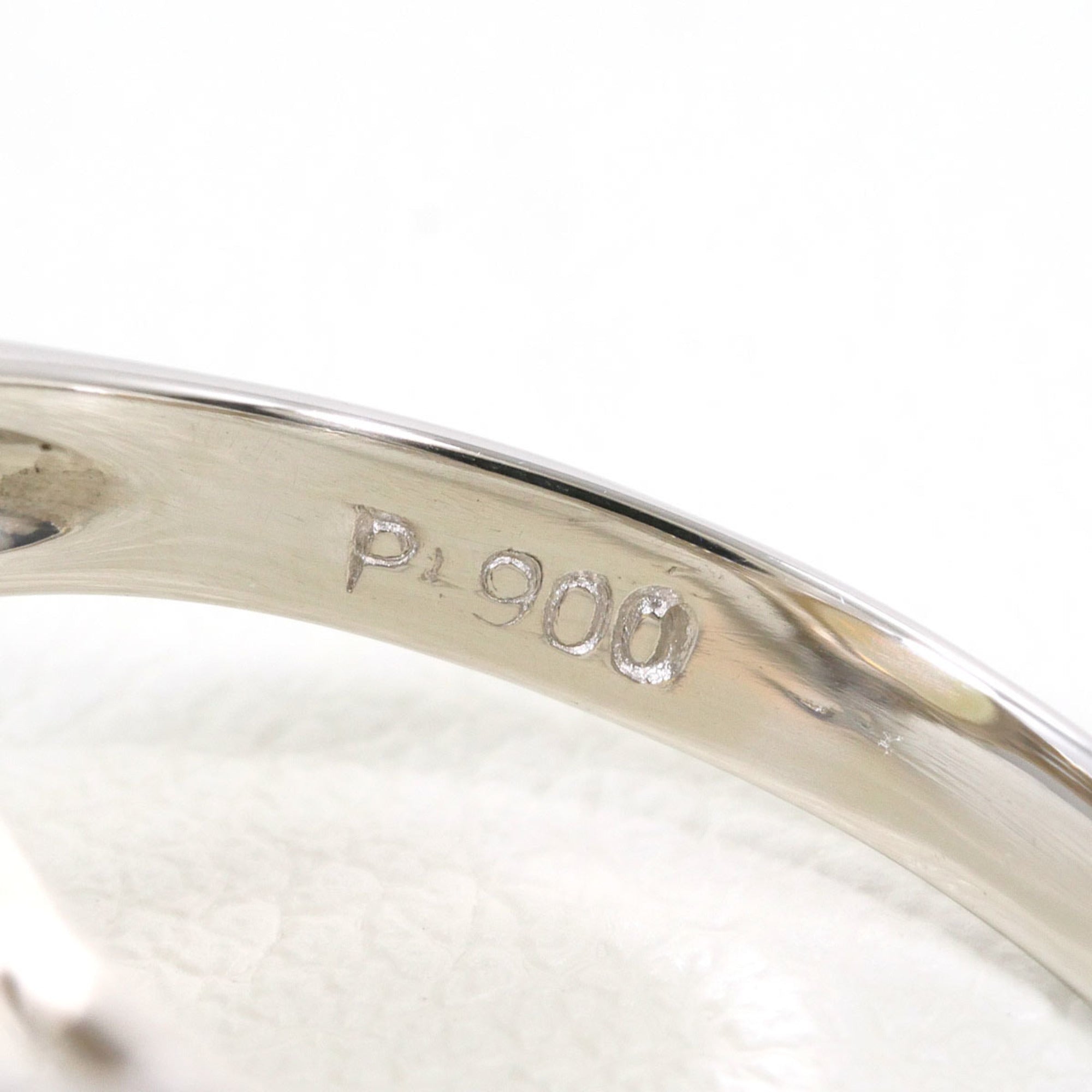 Unbranded Platinum 900 Band Ring (Pre-Owned)