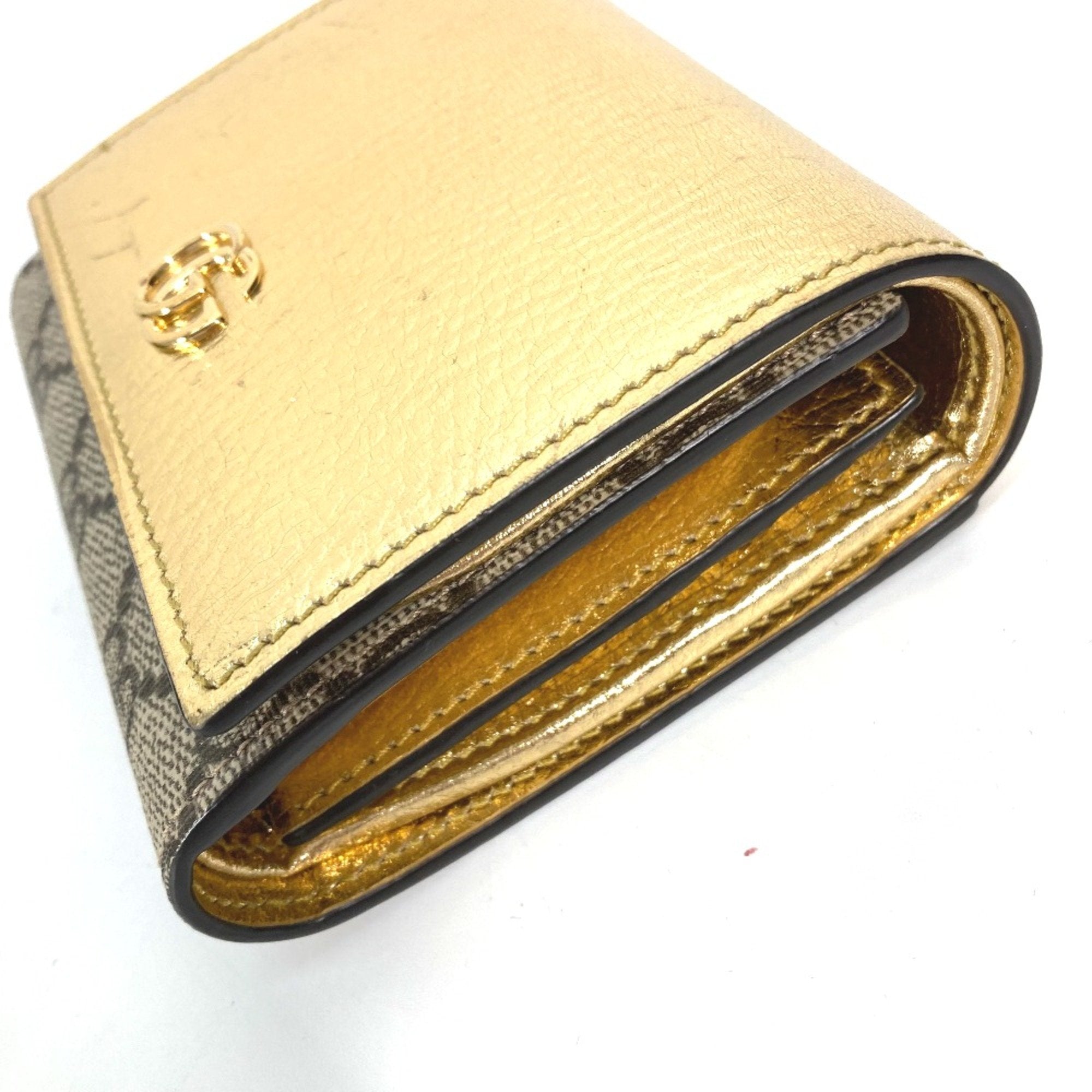 Gucci Gold Leather Wallet (Bi-Fold) (Pre-Owned)