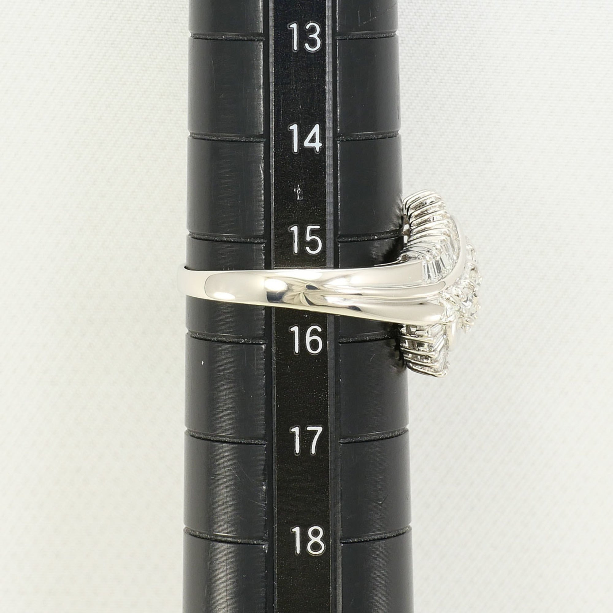 Unbranded Platinum Platinum 900 Band Ring (Pre-Owned)