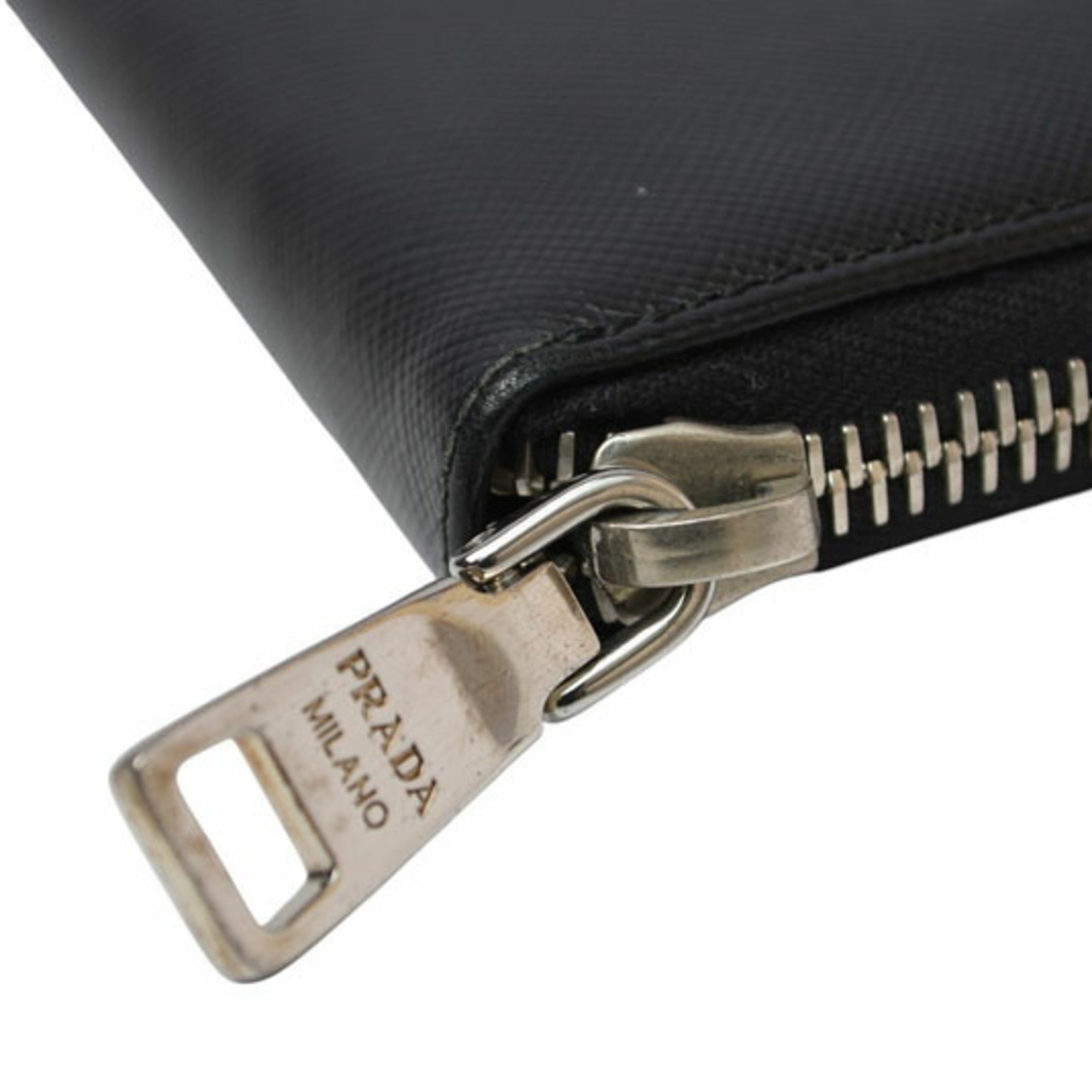 Prada Black Leather Long Wallet (Bi-Fold) (Pre-Owned)