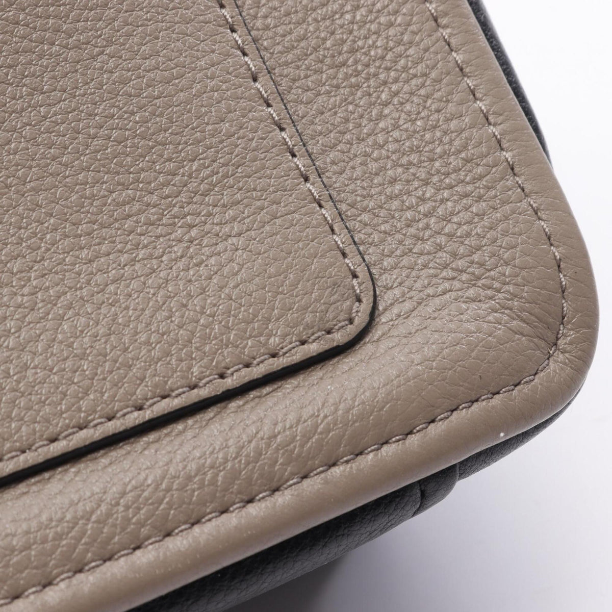 Marc Jacobs Beige Leather Handbag Shoulder Bag (Pre-Owned)