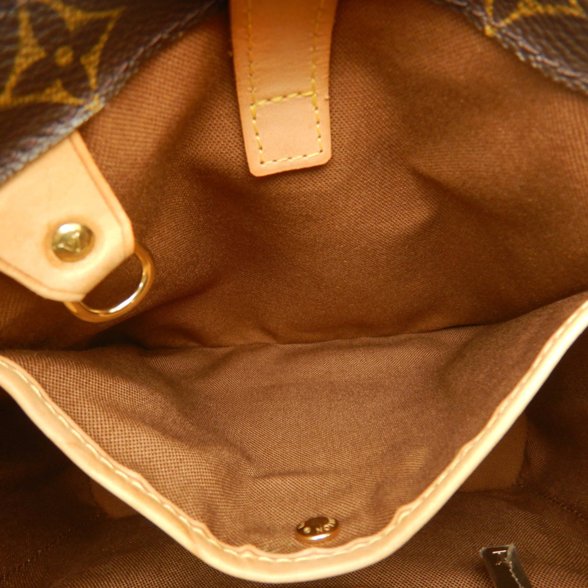 Louis Vuitton Brown Monogram Canvas Handbag (Pre-Owned)
