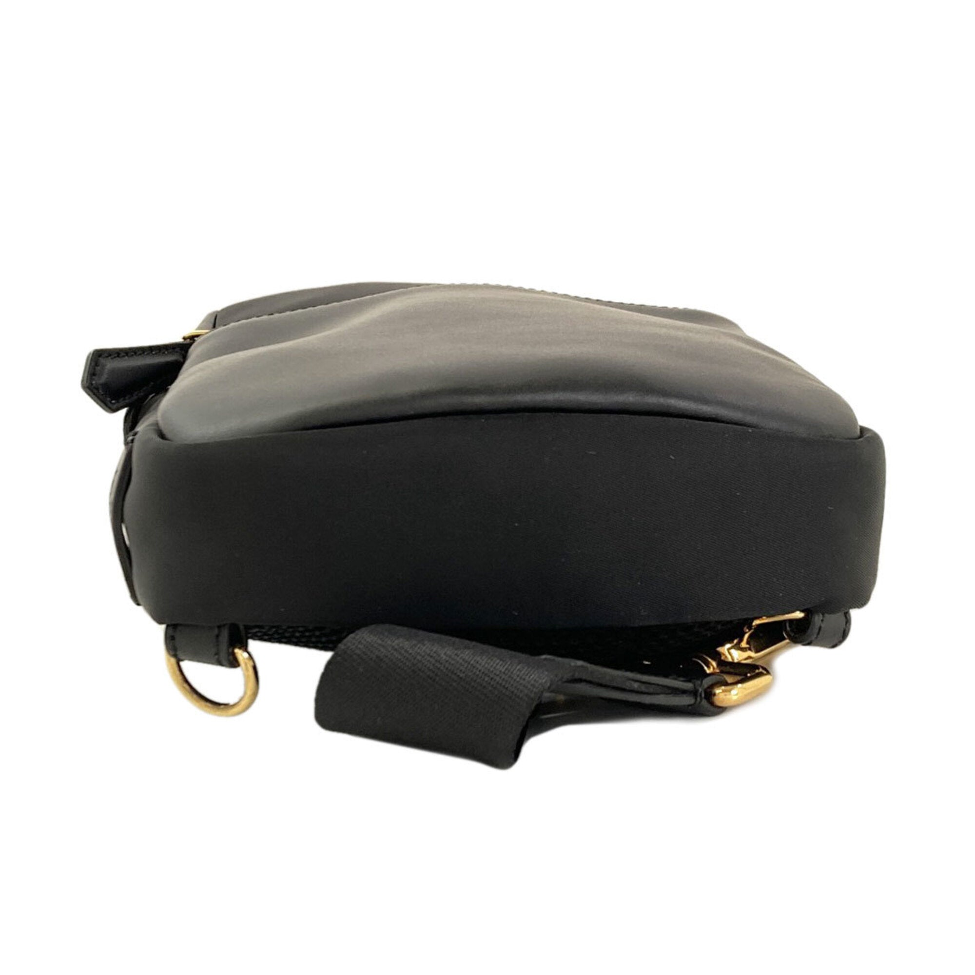 Fendi Black Nylon Sling Bag (Pre-Owned)