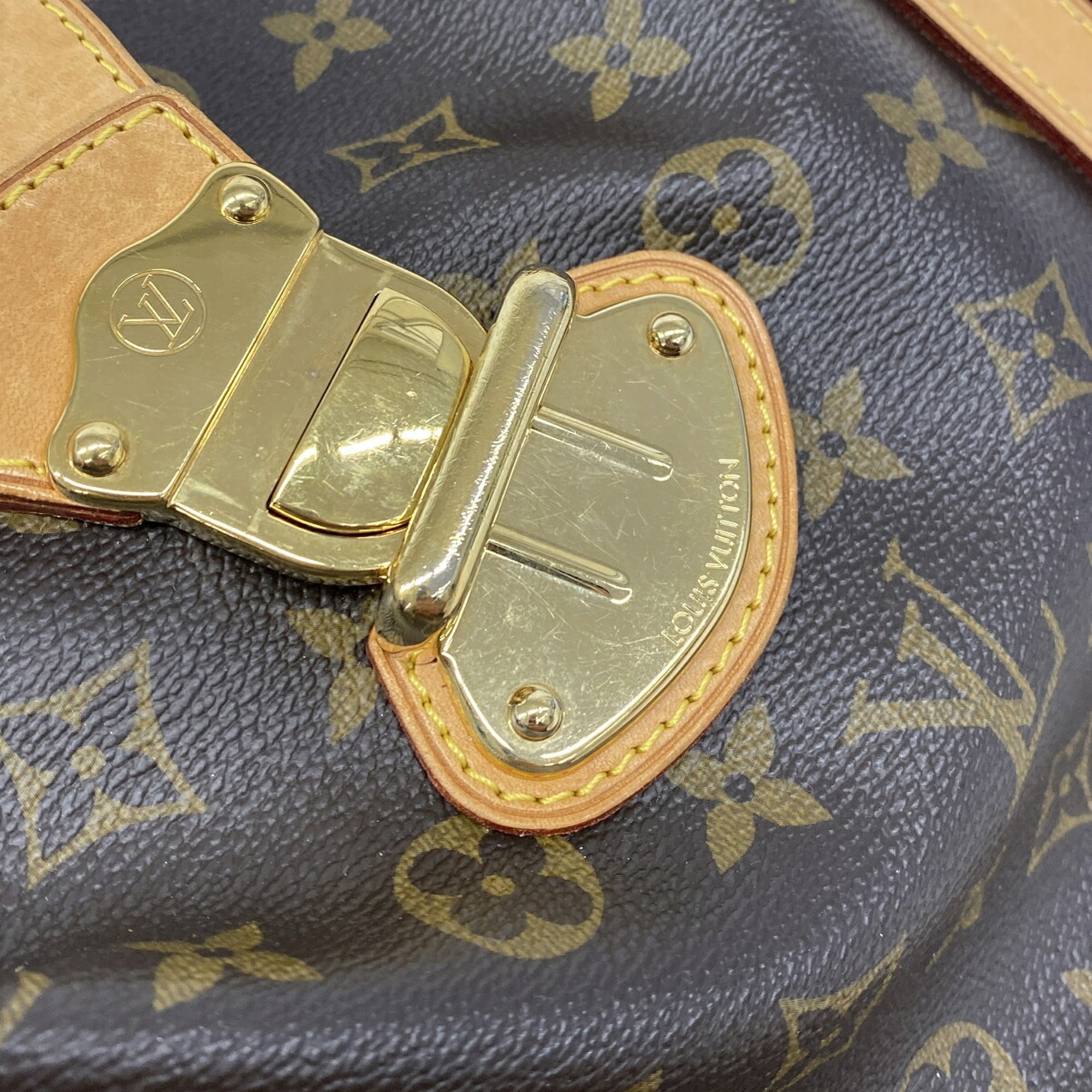 Louis Vuitton Brown Shoulder Bag (Pre-Owned)