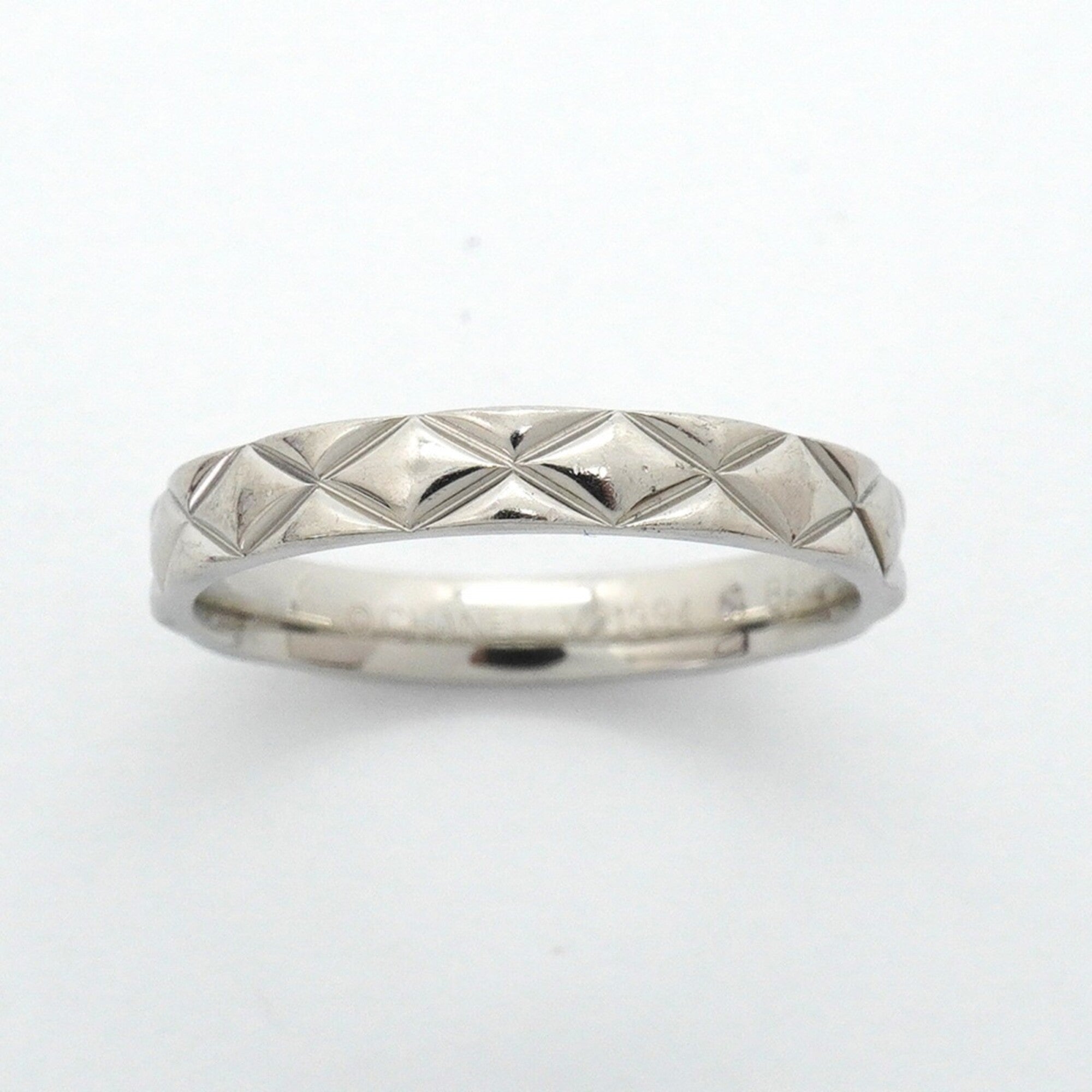 Chanel Platinum 950 Band Ring (Pre-Owned)